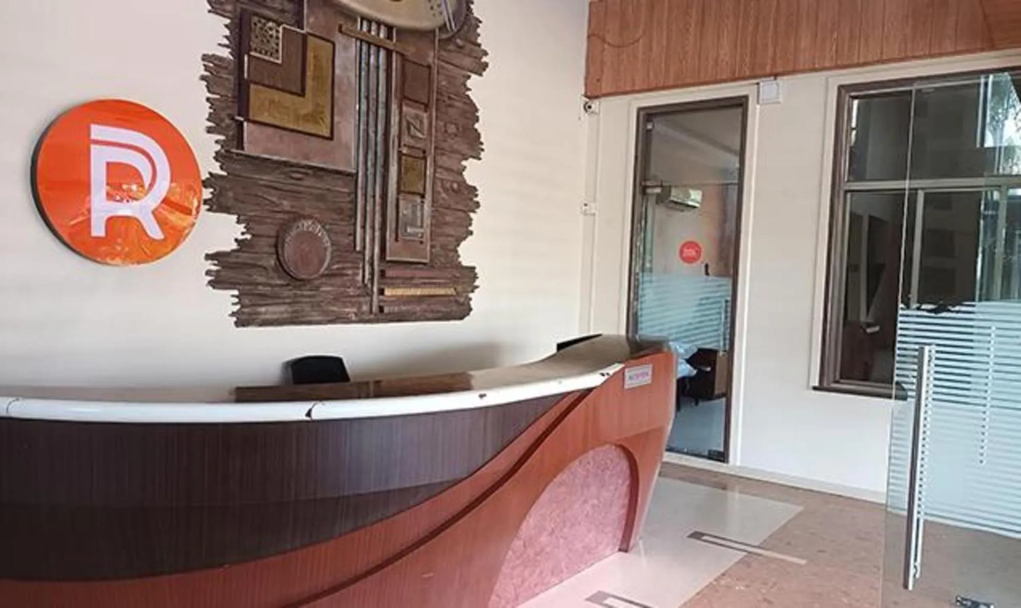 Lobby or reception in FabHotel Prime Rester Select - in chakan