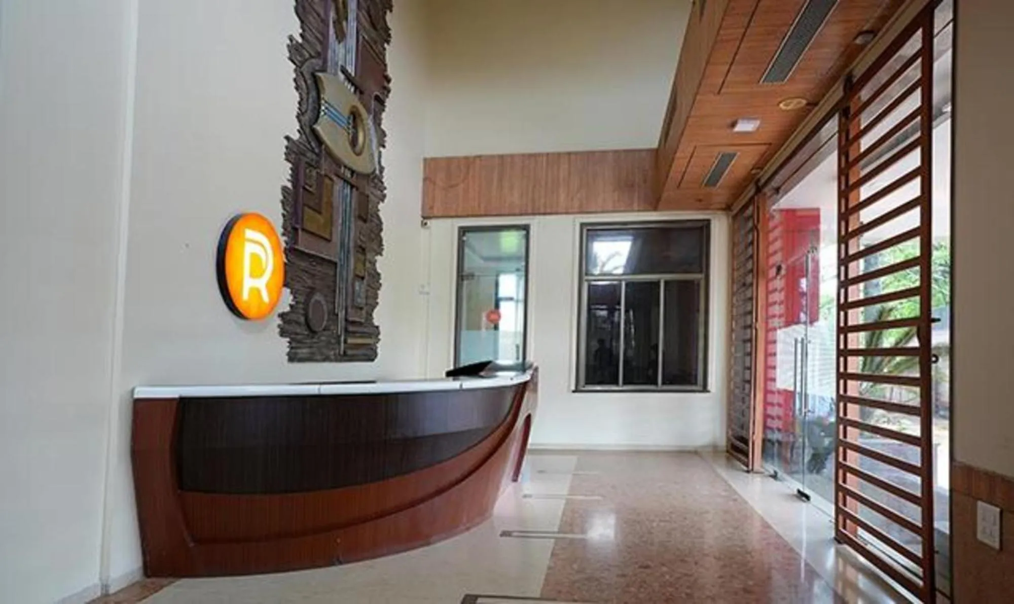 Lobby or reception in FabHotel Prime Rester Select - in chakan