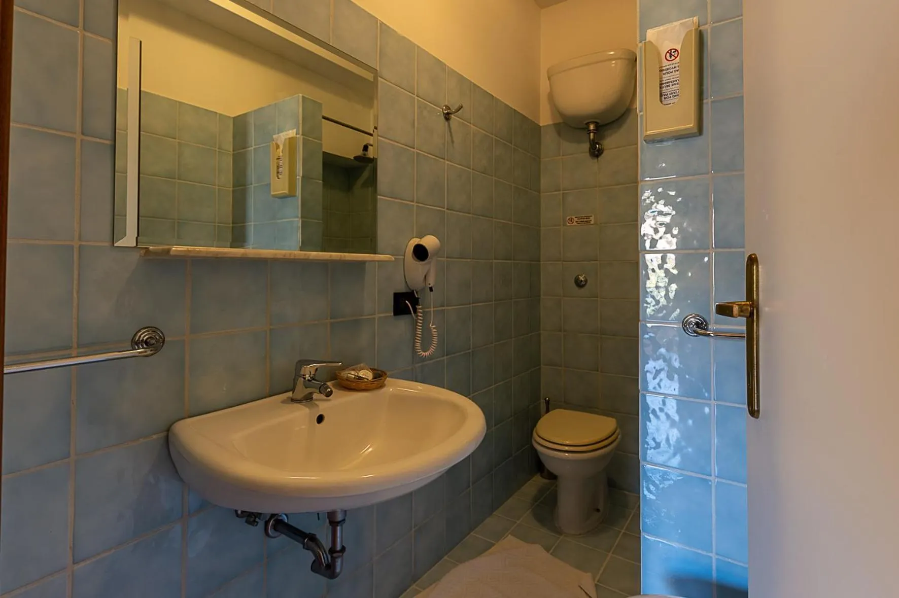 Bathroom in Hotel Louis II