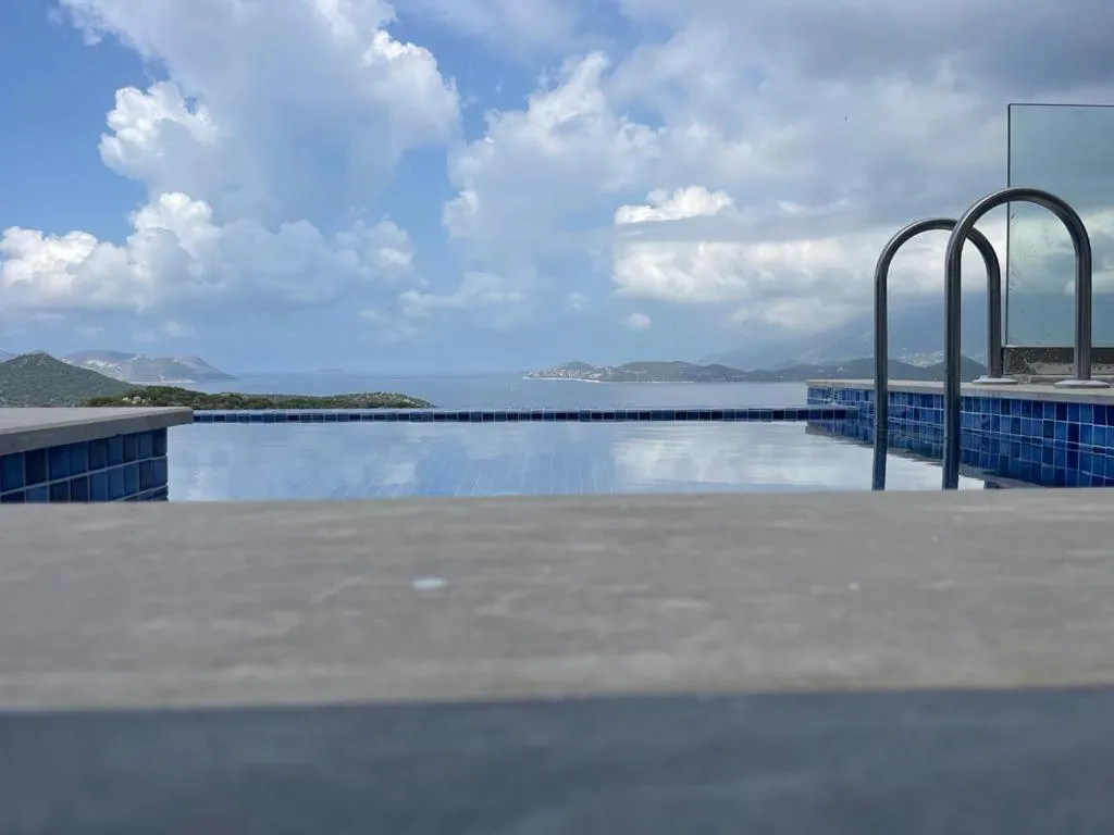 Swimming pool in VİLLA ÇAPA