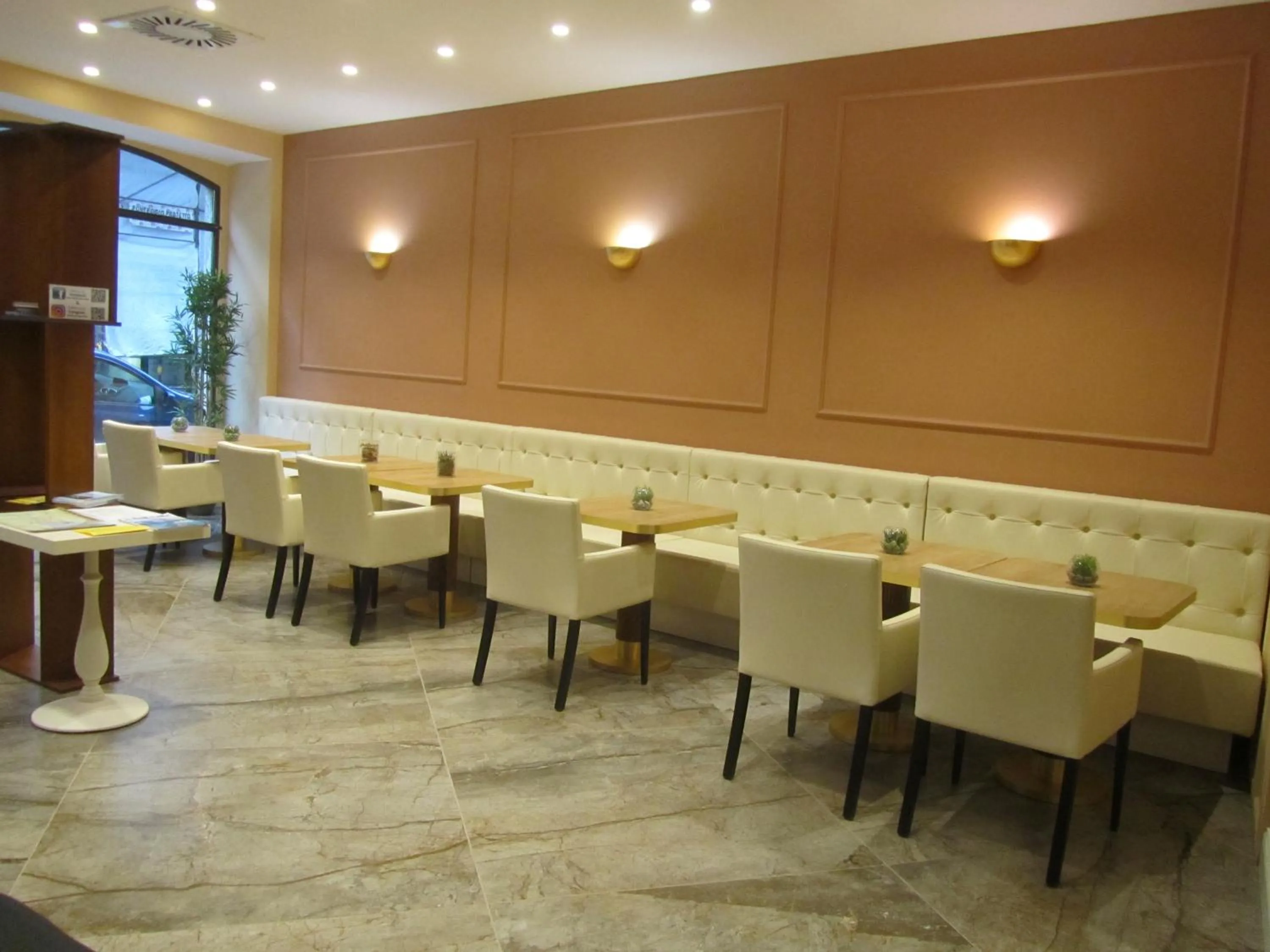 Breakfast in Hotel Borgovico