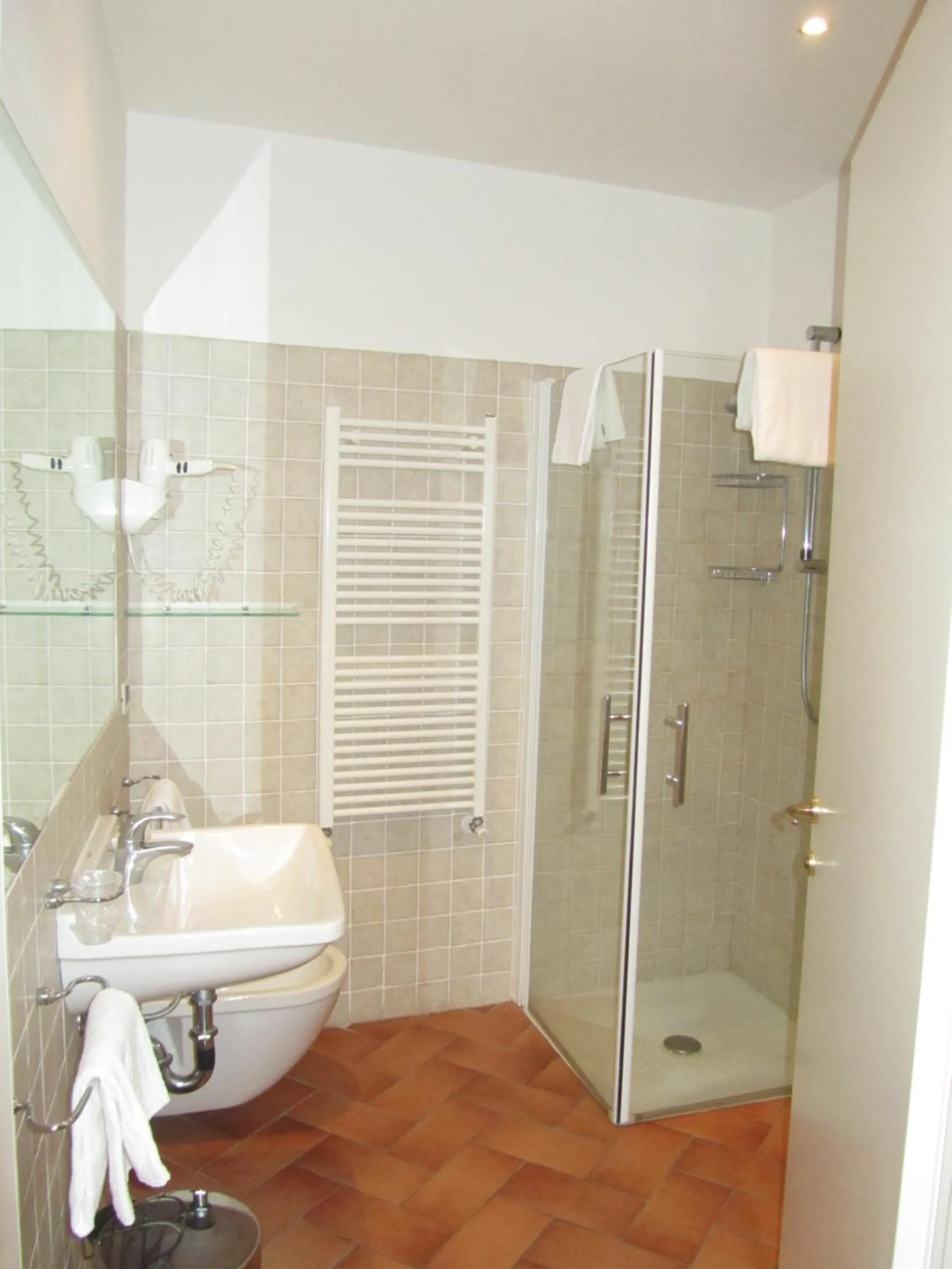 Bathroom in Hotel Borgovico