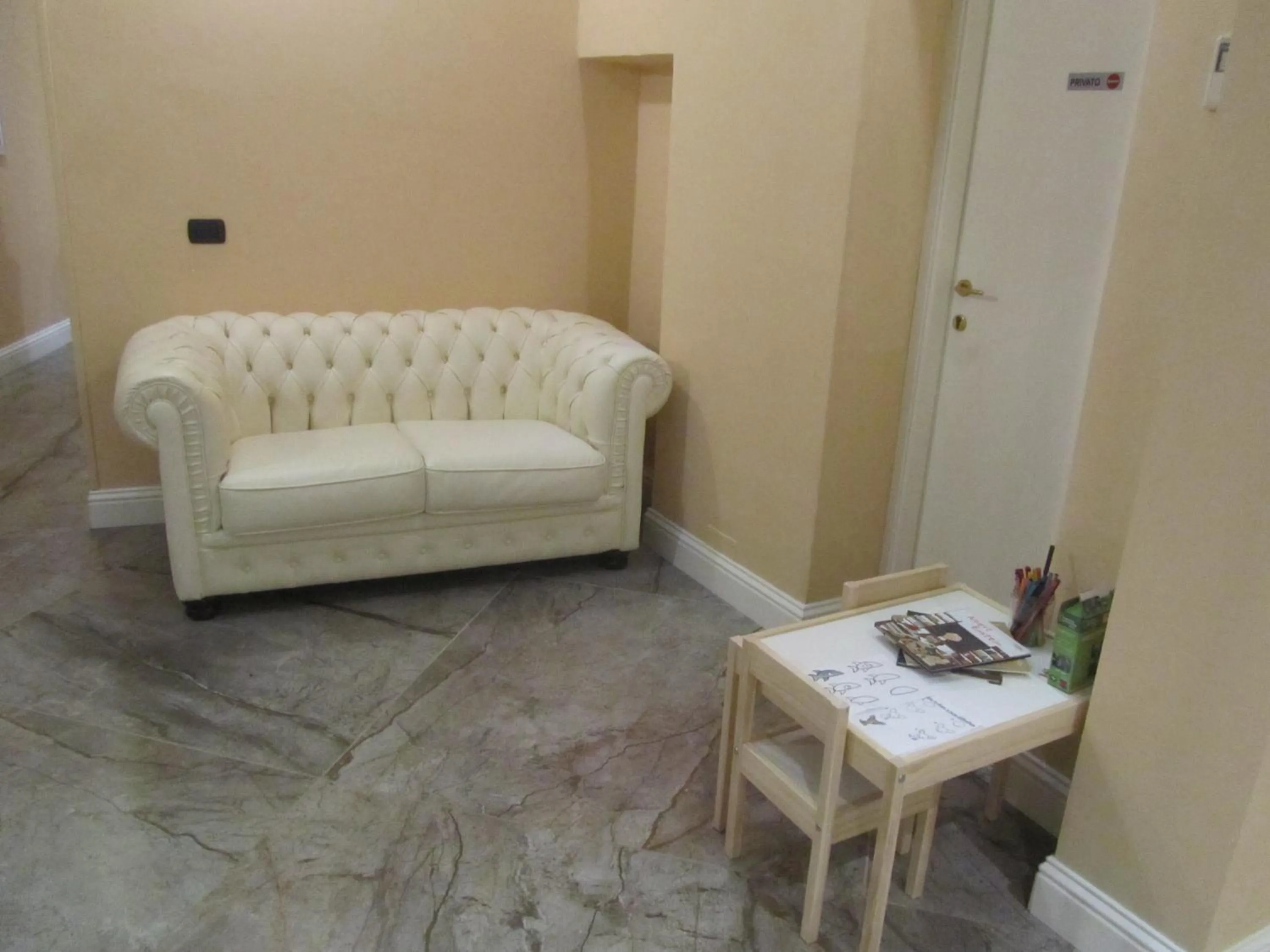 Living room in Hotel Borgovico