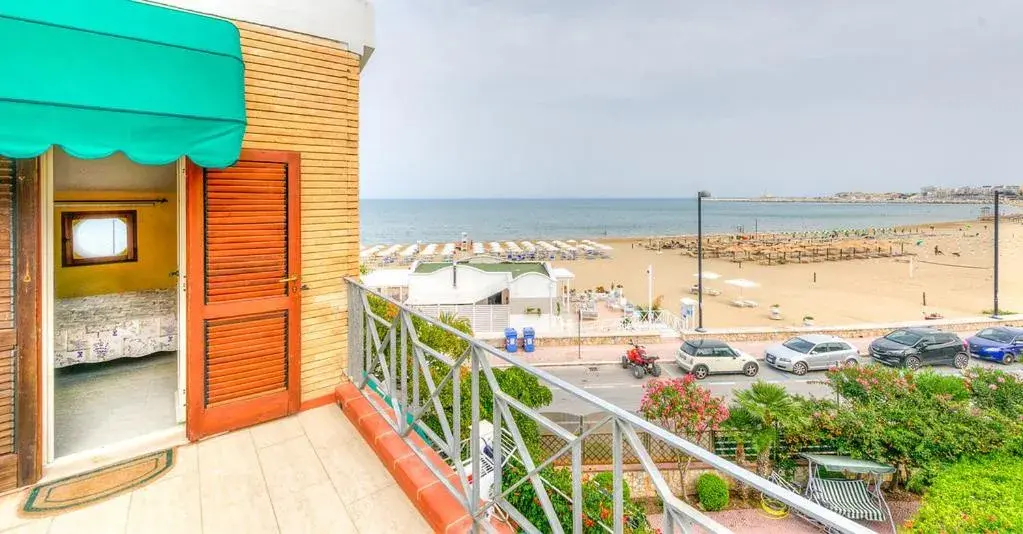 Superior Quadruple Room in Hotel Vela Velo Club Vieste Superior Quadruple Room in Hotel Vela Velo Club Vieste