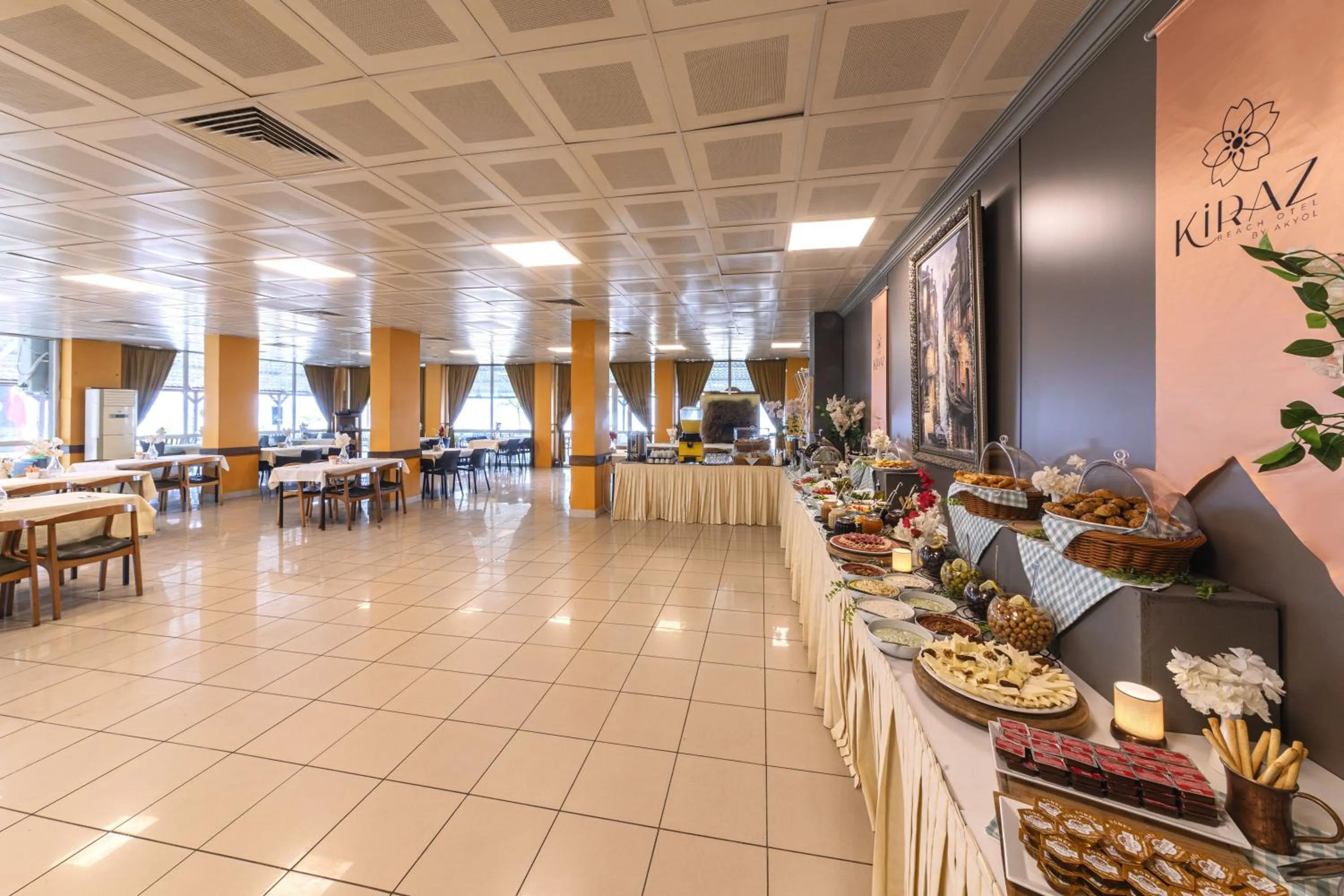 Buffet breakfast in KİRAZ BEACH OTEL