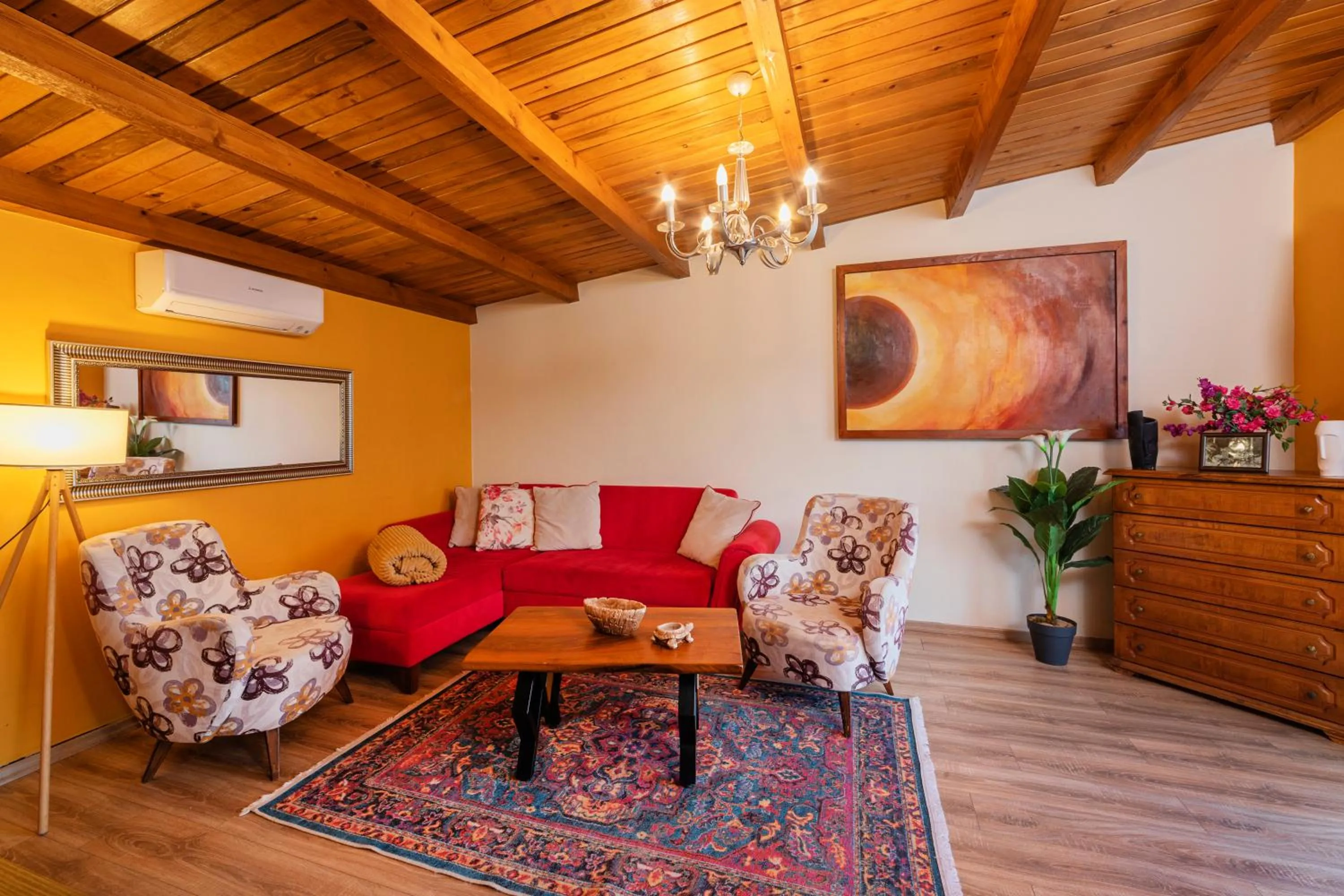 Living room in KİRAZ BEACH OTEL