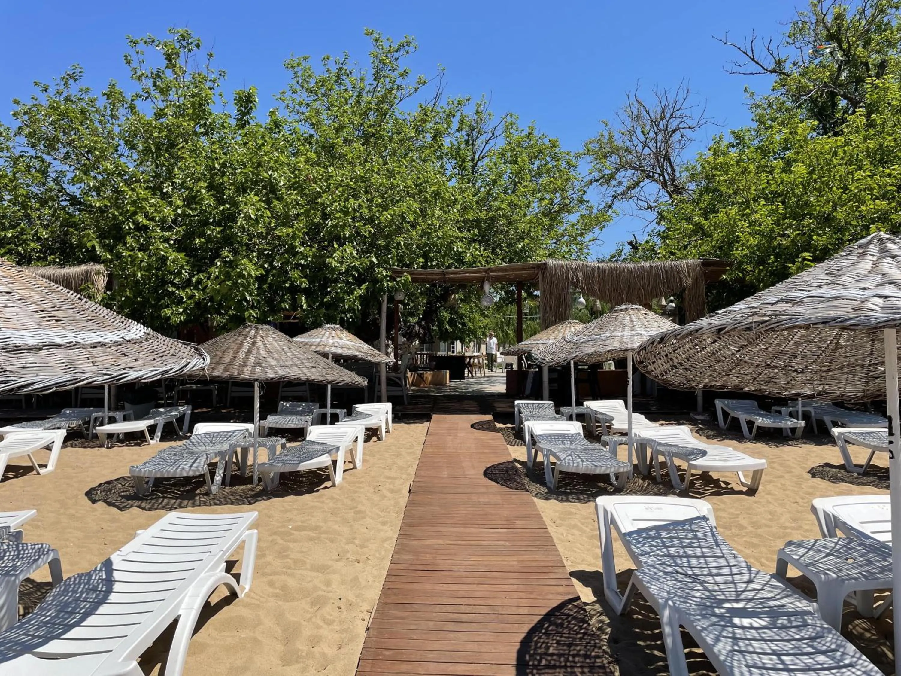 Beach in KİRAZ BEACH OTEL