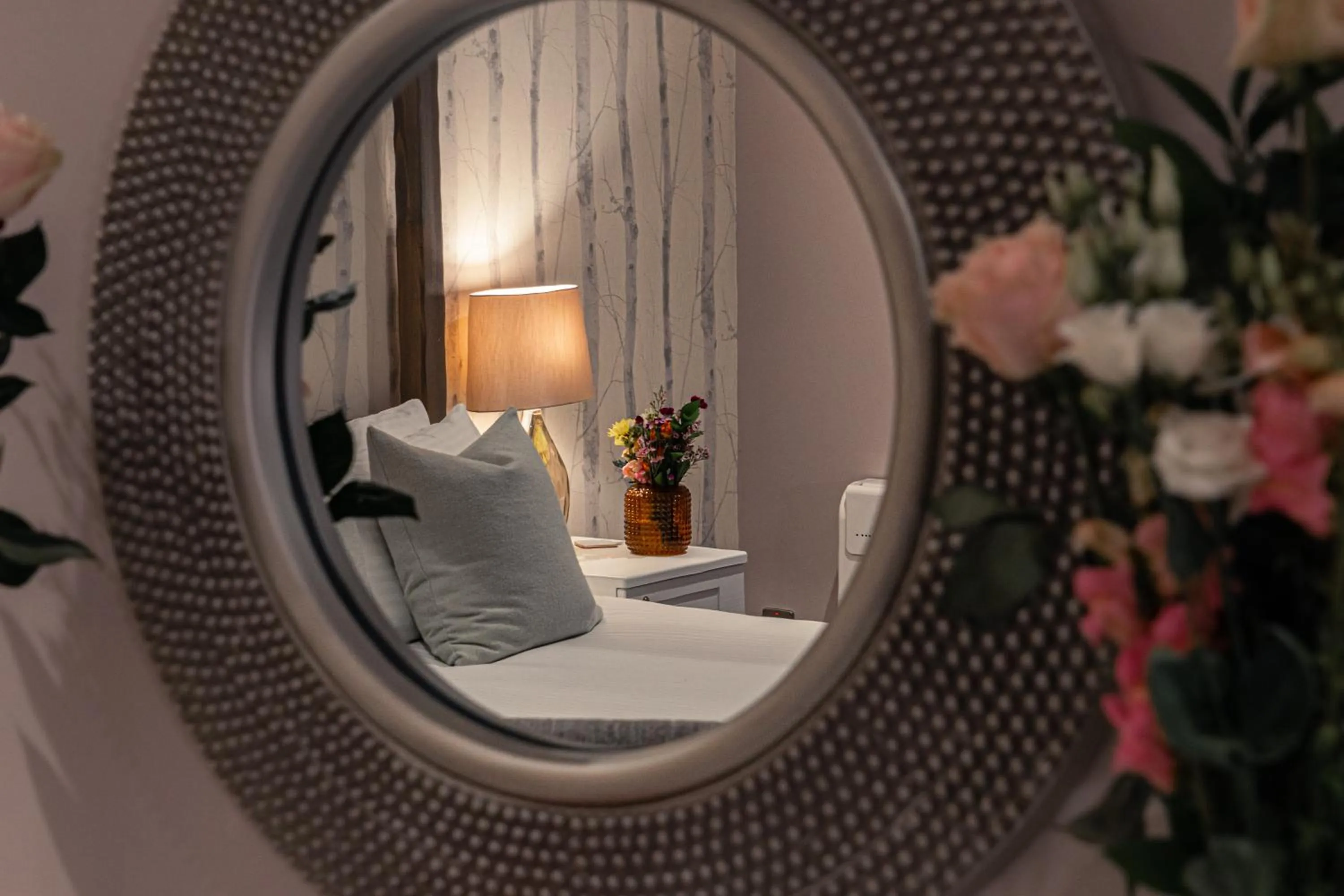 Bedroom, Bed in Le Pommier