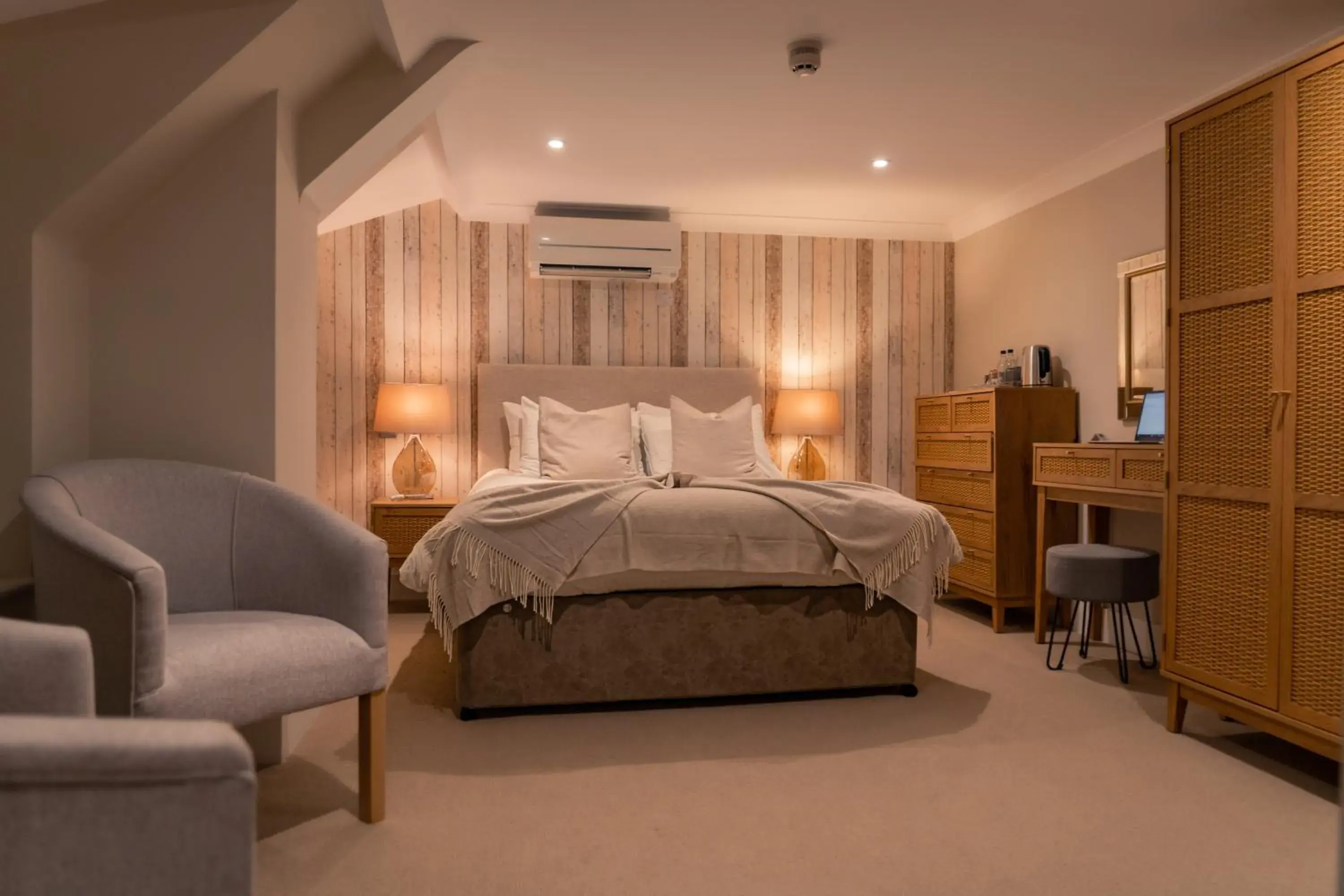 Boutique King - (Double room, King size bed) in Le Pommier Boutique King - (Double room, King size bed) in Le Pommier