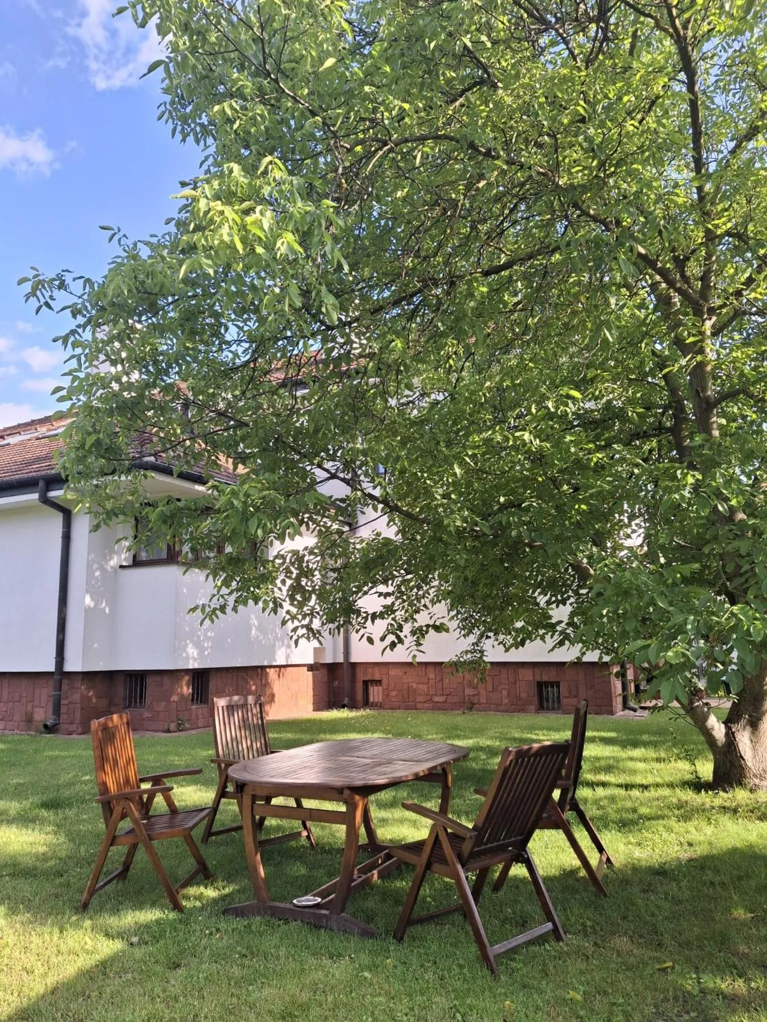 Property building in Apart Rooms by Apart Hostel S8