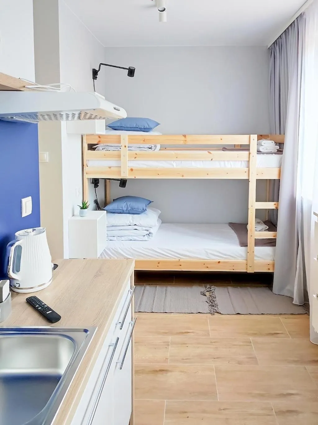 Photo of the whole room, Bed in Apart Rooms by Apart Hostel S8