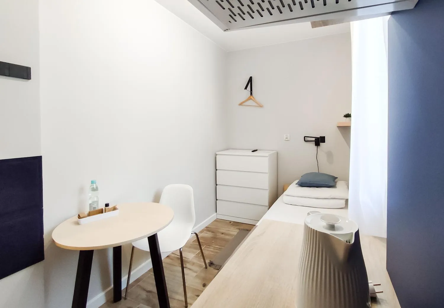 Photo of the whole room in Apart Rooms by Apart Hostel S8