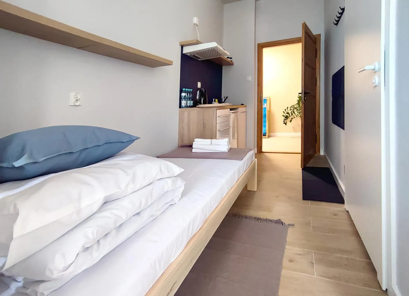 Photo of the whole room, Bed in Apart Rooms by Apart Hostel S8