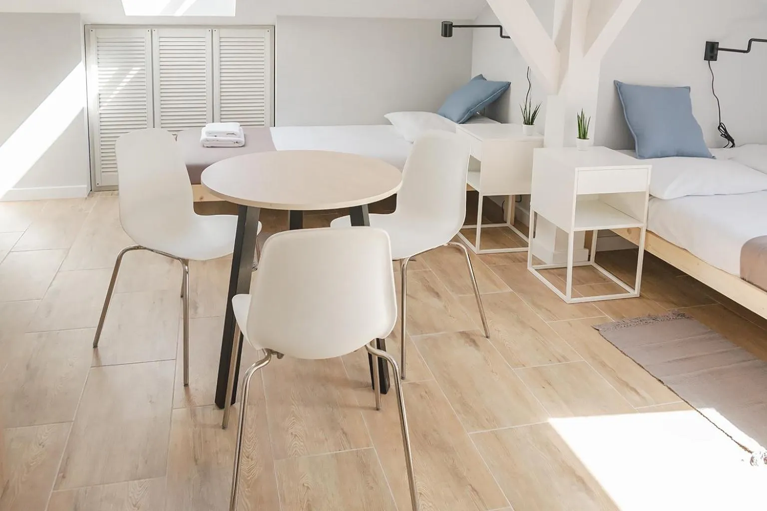 Photo of the whole room, Bed in Apart Rooms by Apart Hostel S8