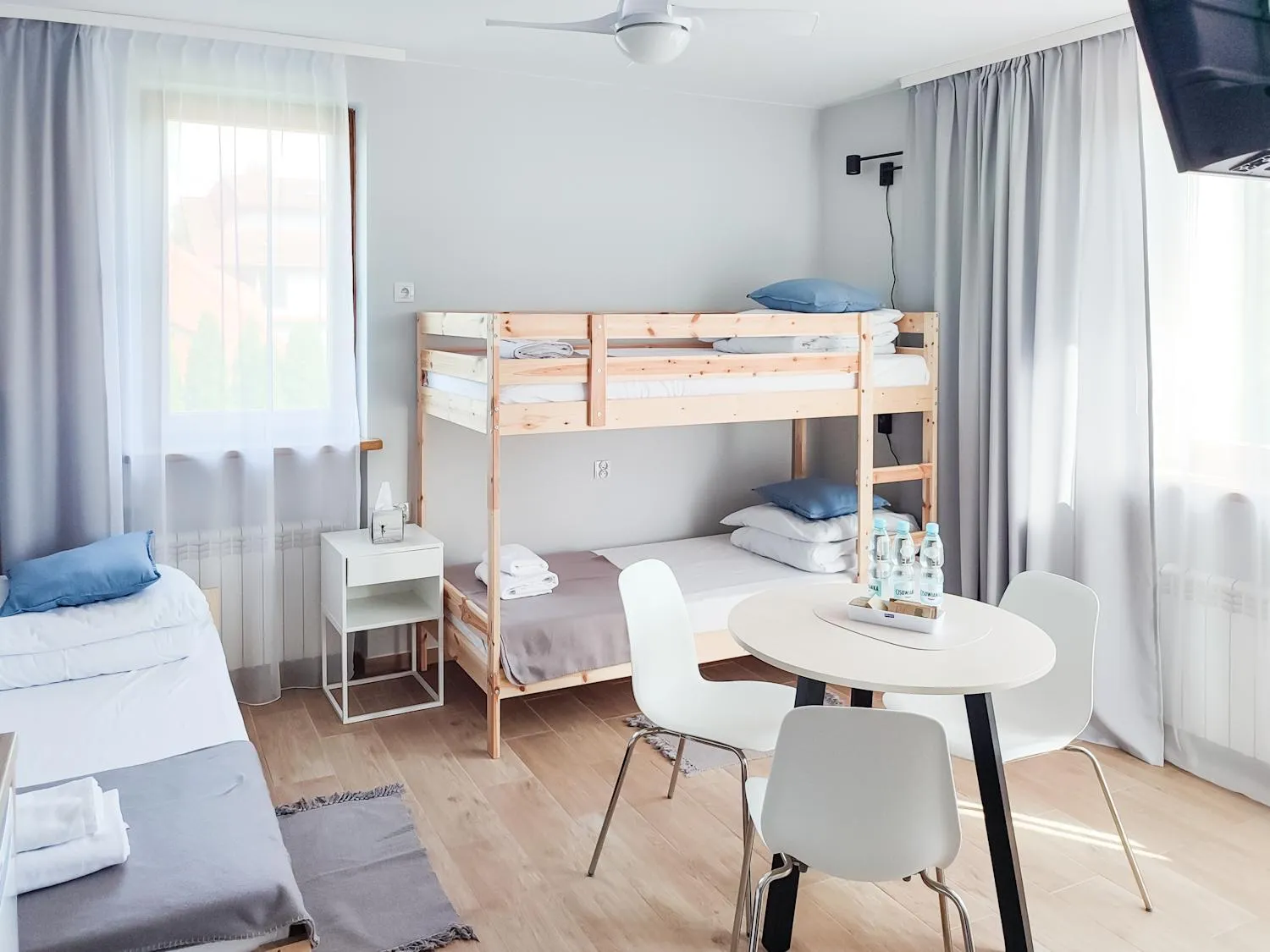 Photo of the whole room, Bed in Apart Rooms by Apart Hostel S8