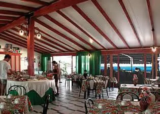 Restaurant/places to eat in Hotel Alceste