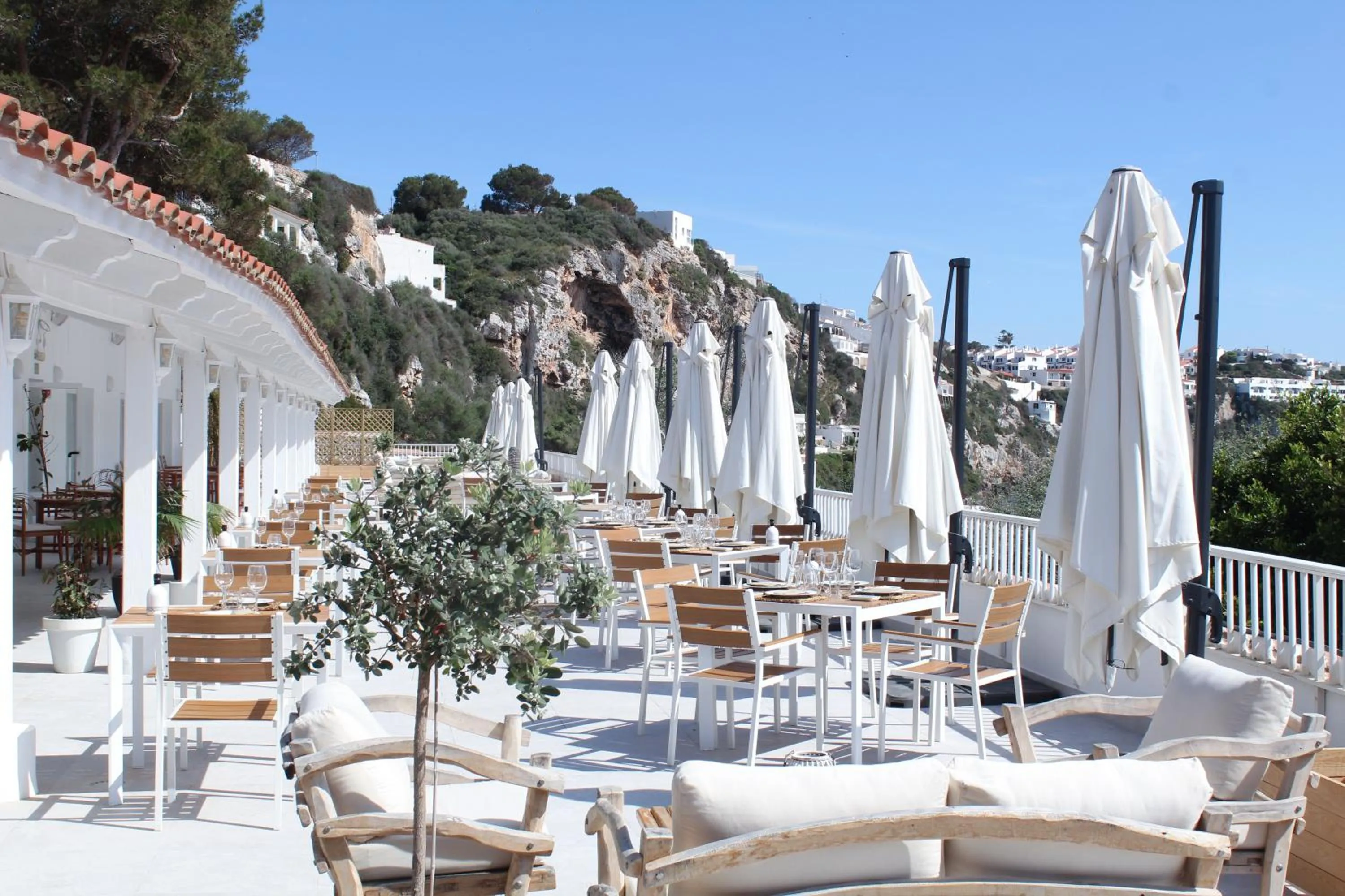 Restaurant/places to eat in Osprey Menorca Hotel