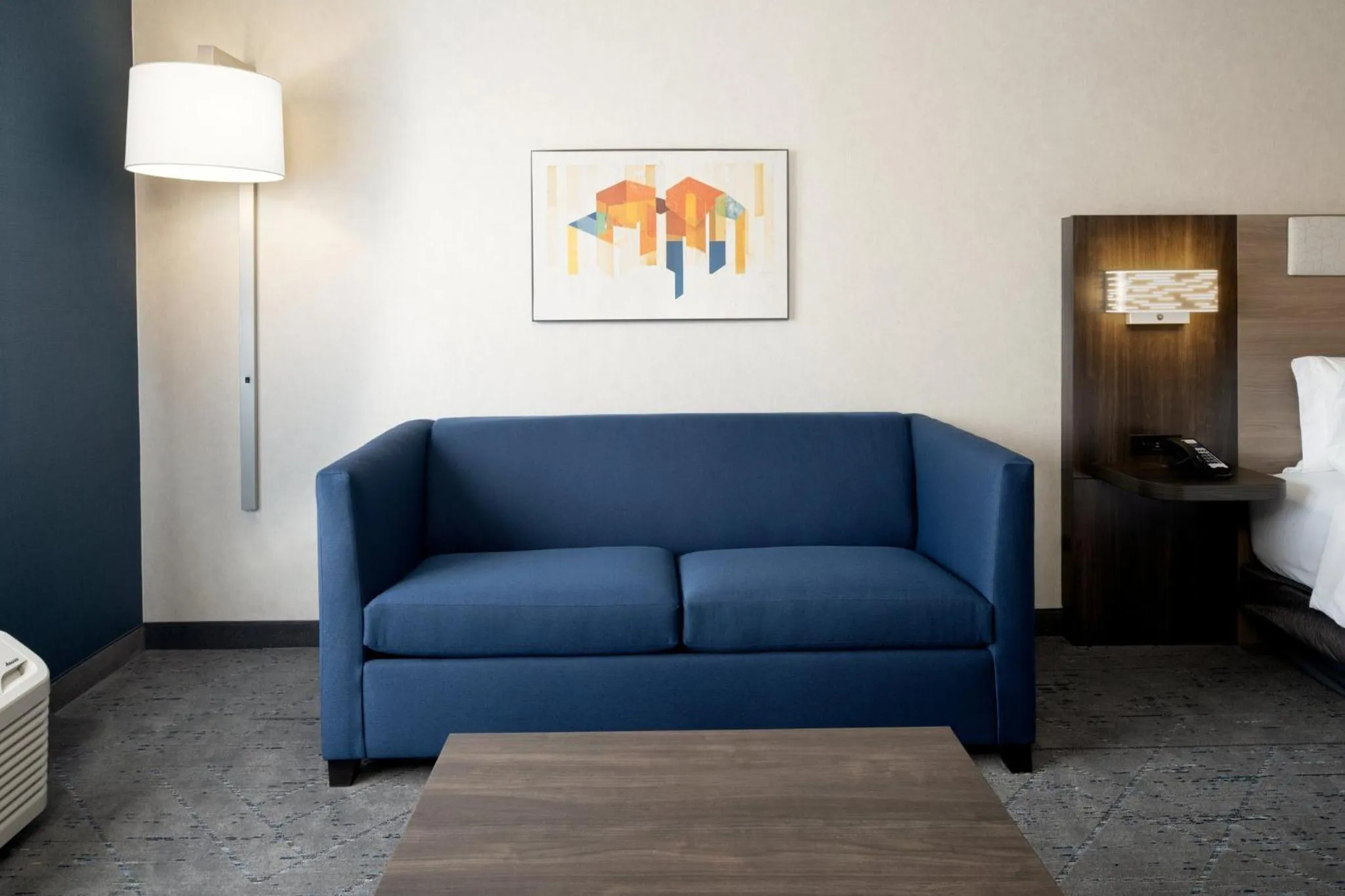 Photo of the whole room, Bed in Holiday Inn Express & Suites - Hollister by IHG