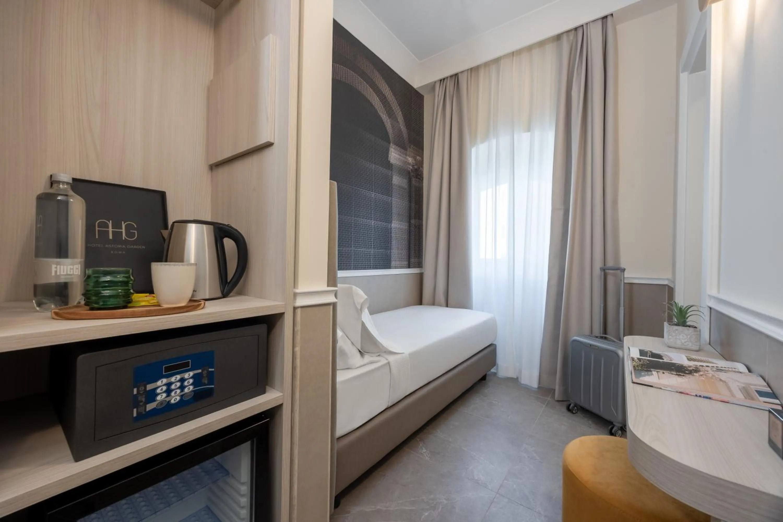 Bed in Hotel Astoria Garden