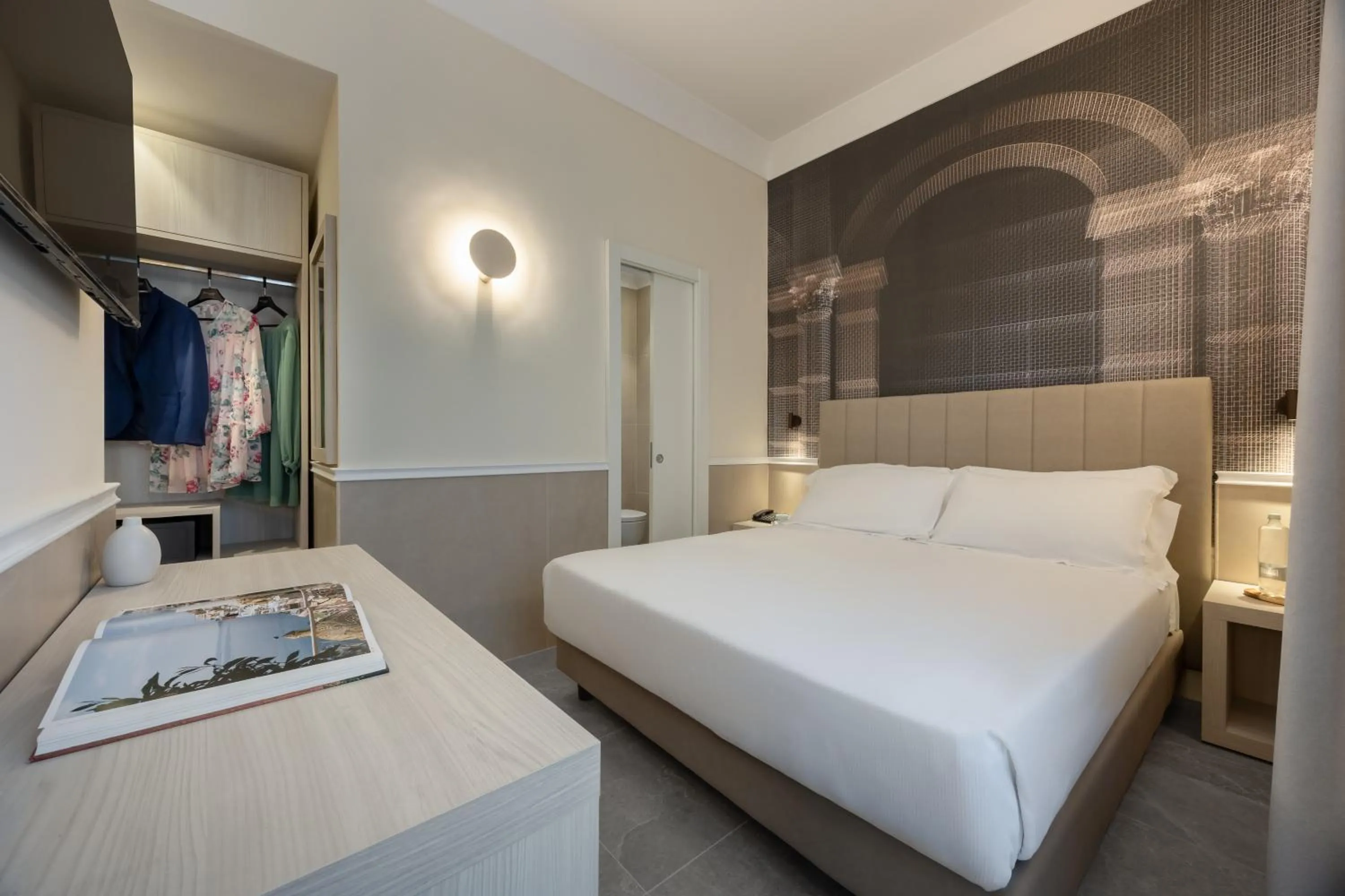 Bed in Hotel Astoria Garden