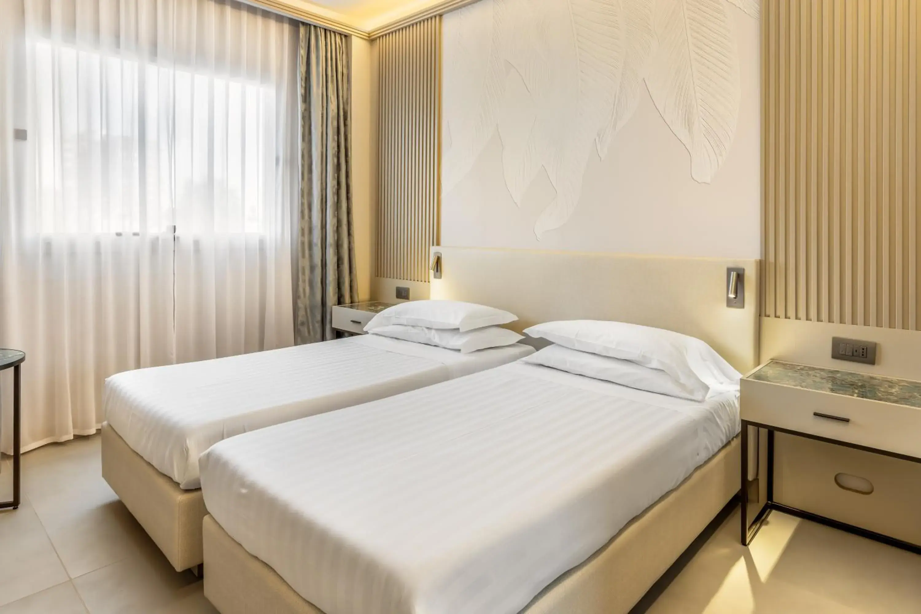 Deluxe Twin Room - single occupancy in Abacus Hotel Deluxe Twin Room - single occupancy in Abacus Hotel