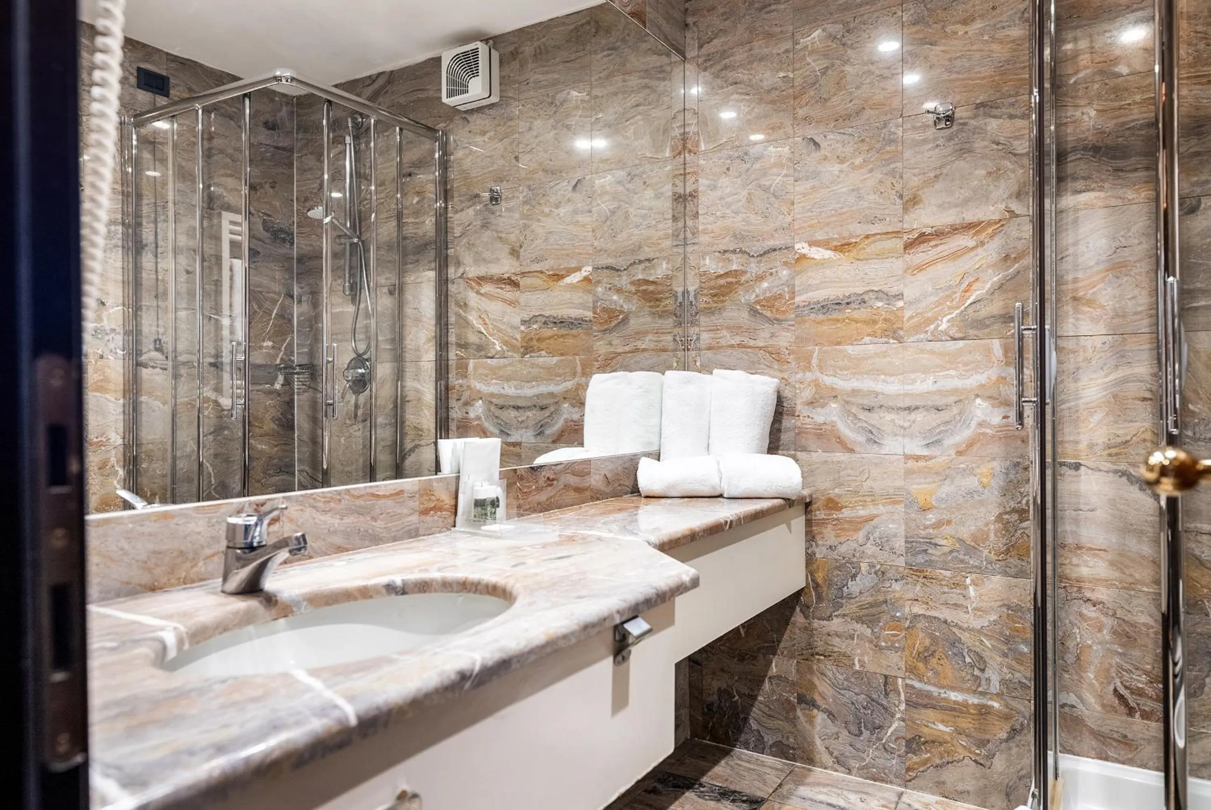 Bathroom in Abacus Hotel