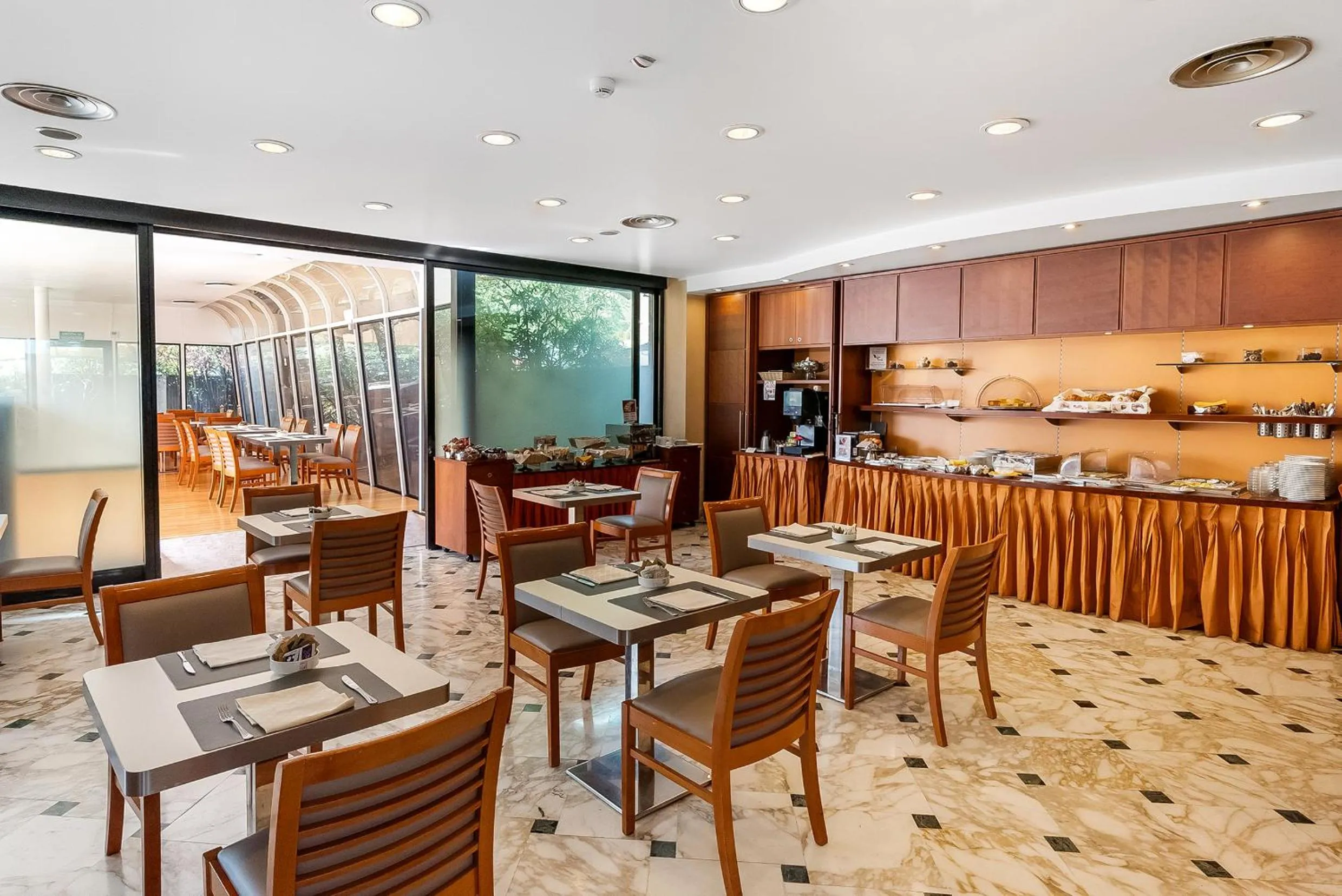 Breakfast in Abacus Hotel