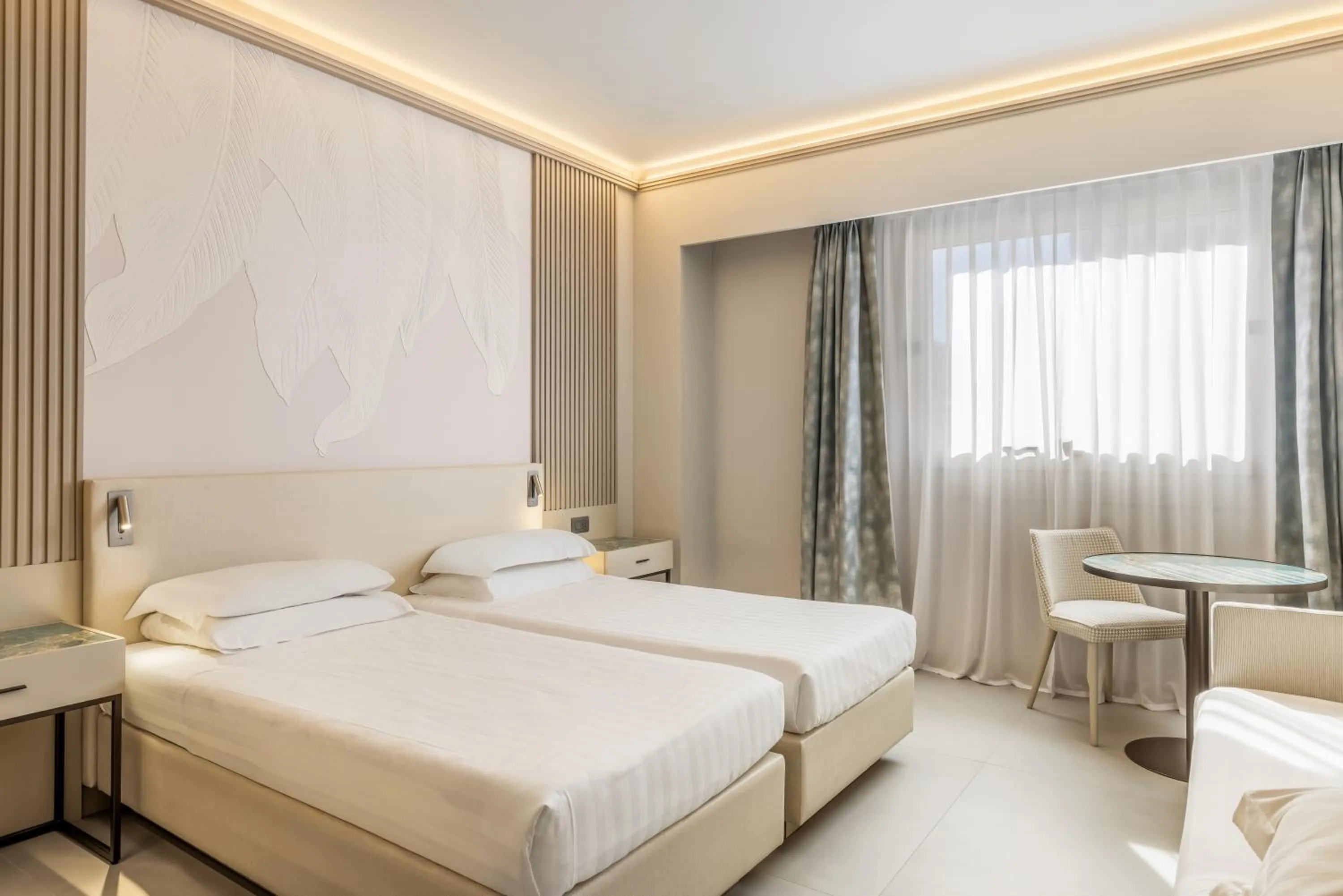 Bedroom, Bed in Abacus Hotel