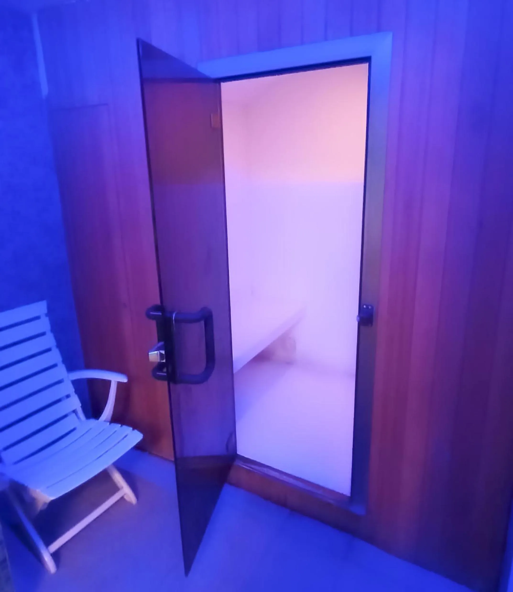 Steam room in Abacus Hotel