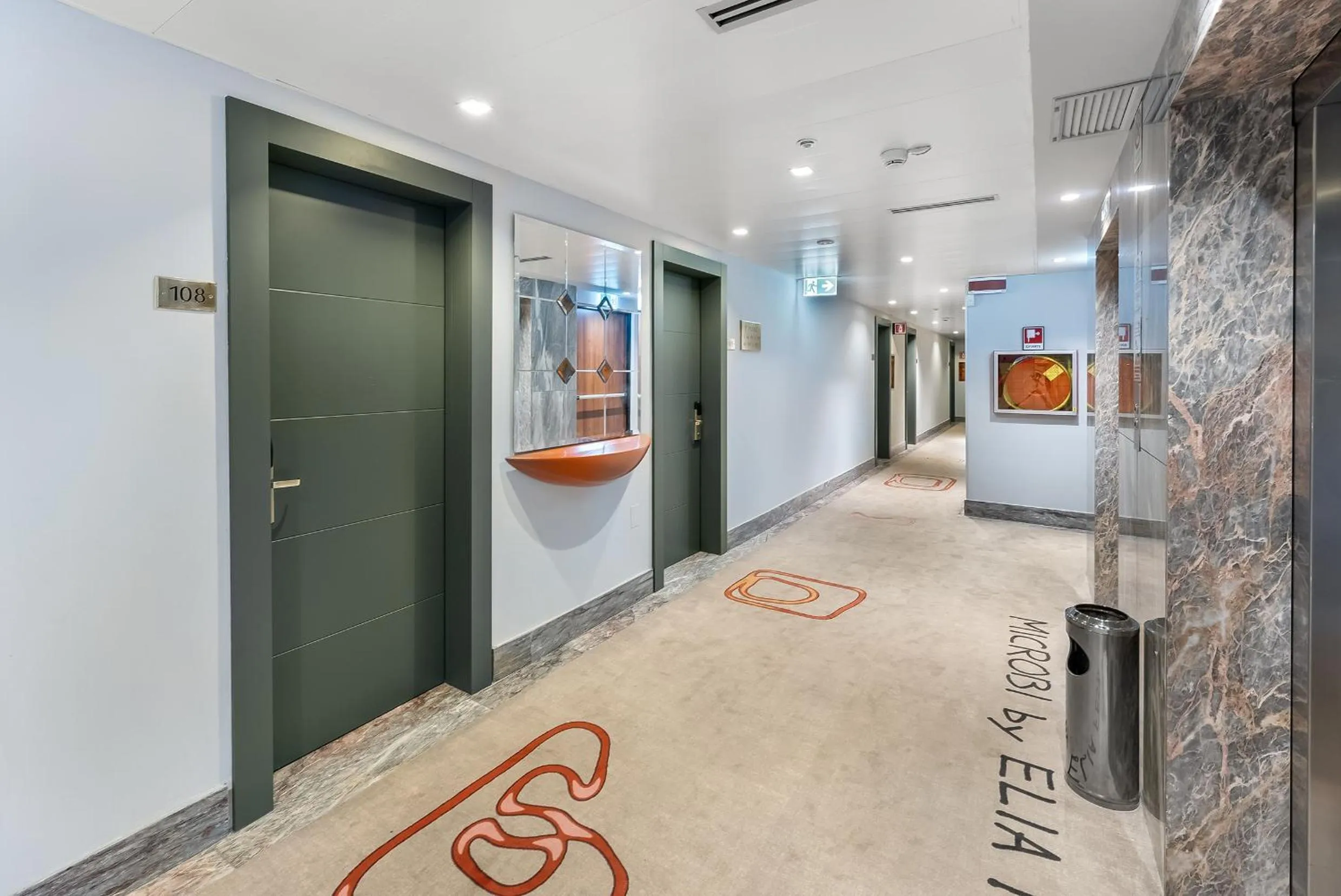 elevator in Abacus Hotel