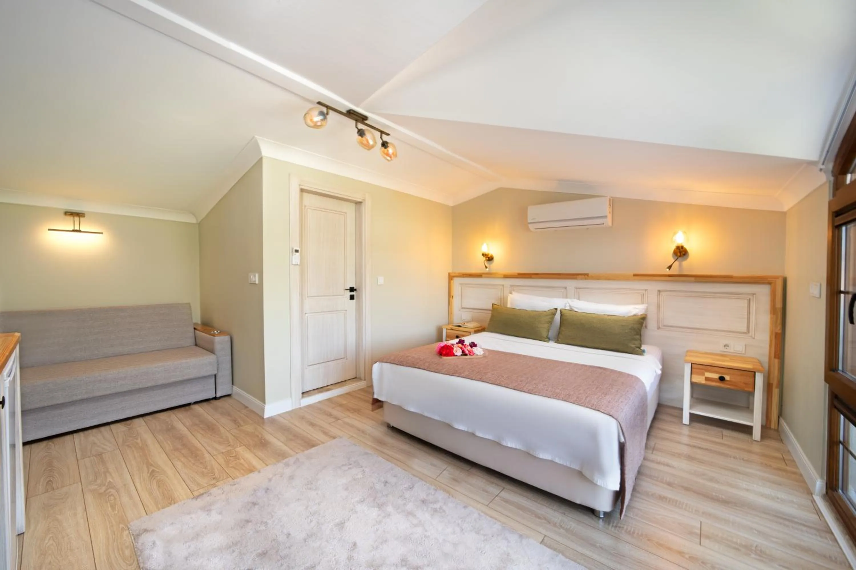 Bed in Orange Garden Hotel Akyaka