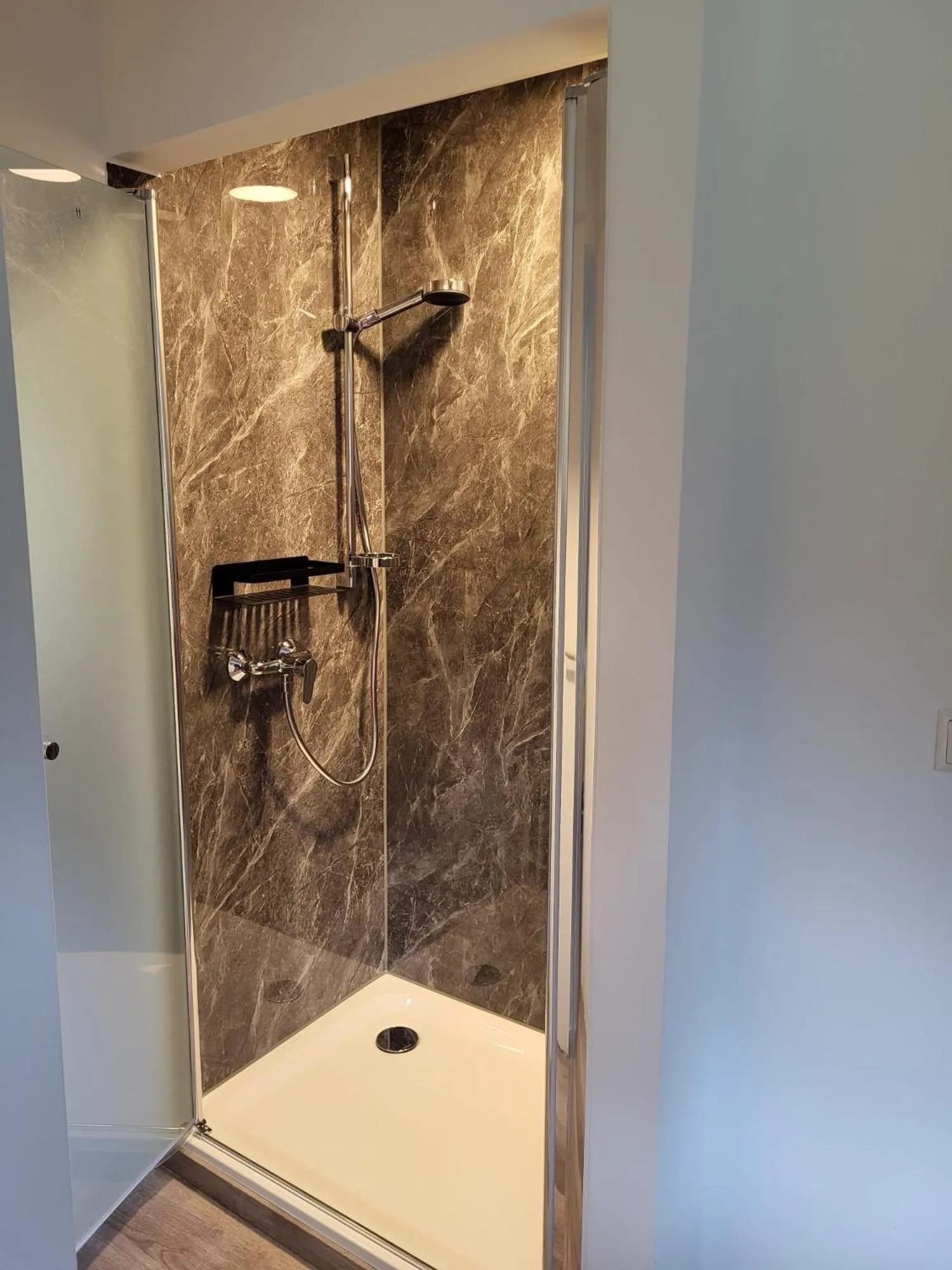 Shower in Haus Petra