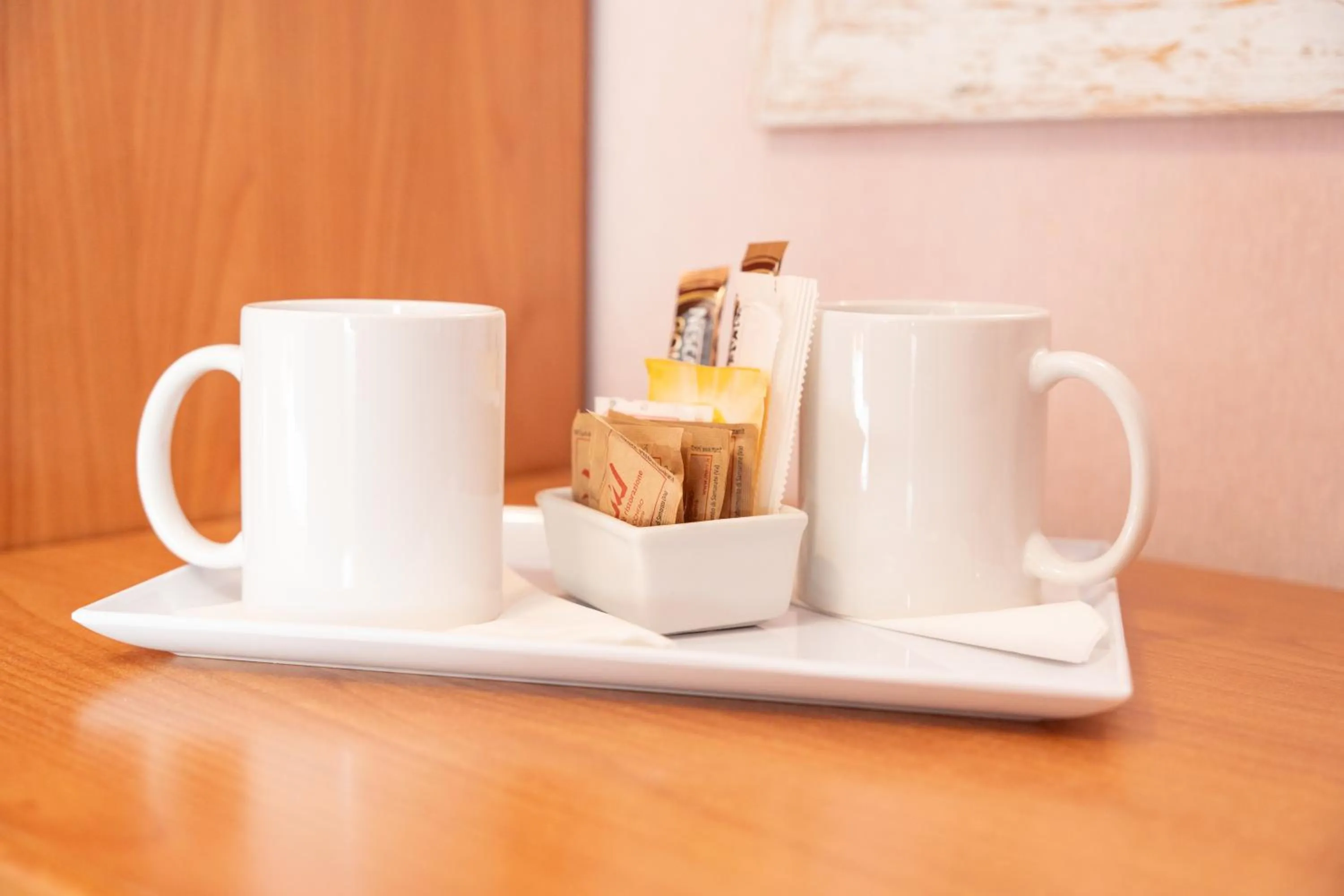 Coffee/tea facilities in Hotel Donatello