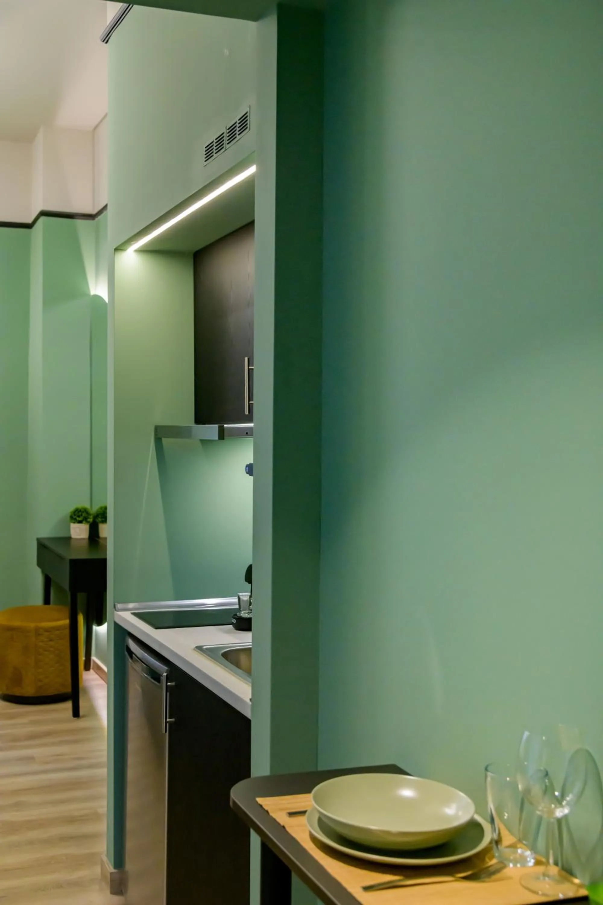 Kitchen or kitchenette in Urban Tales