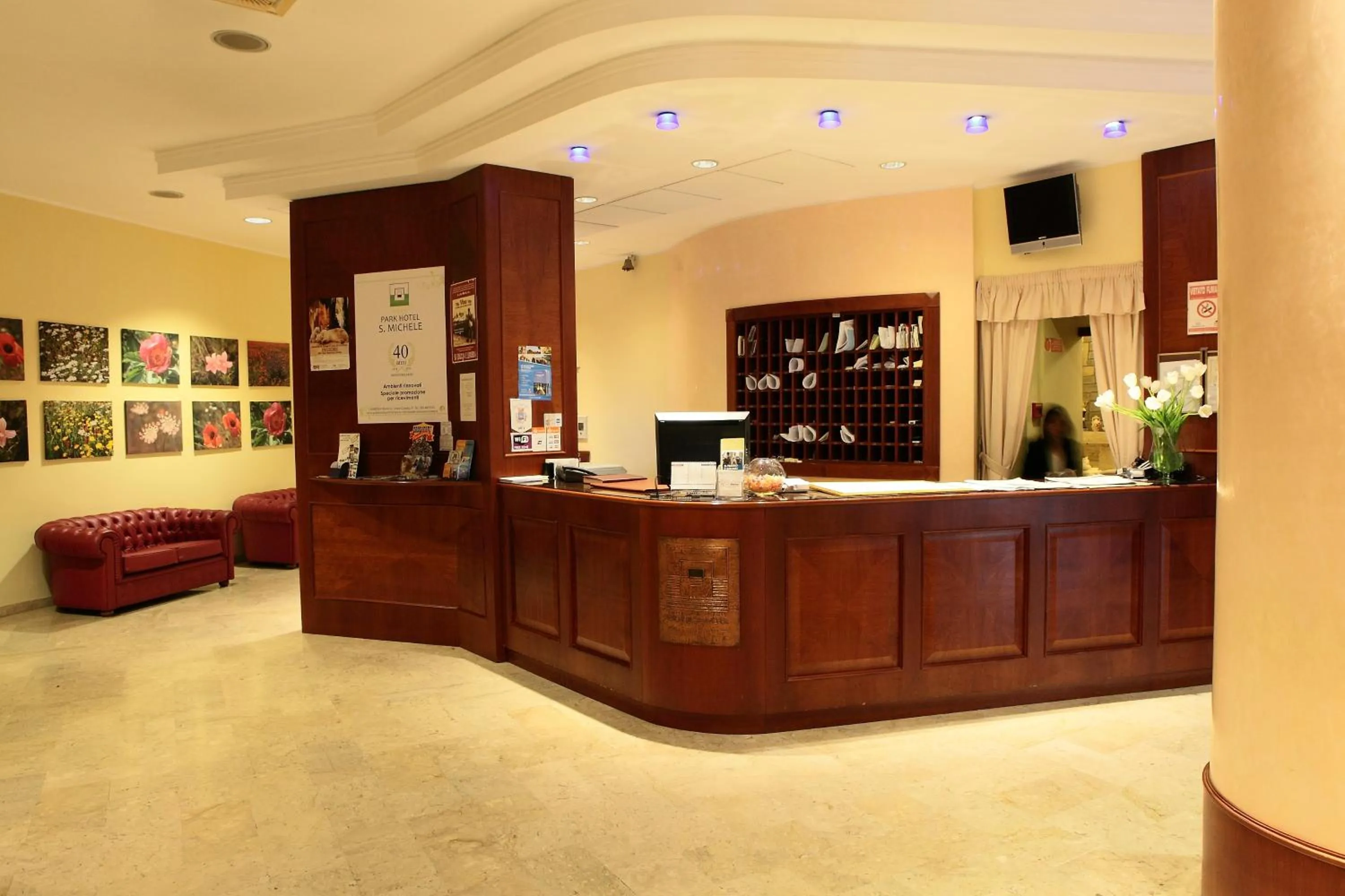 Lobby or reception in Park Hotel San Michele