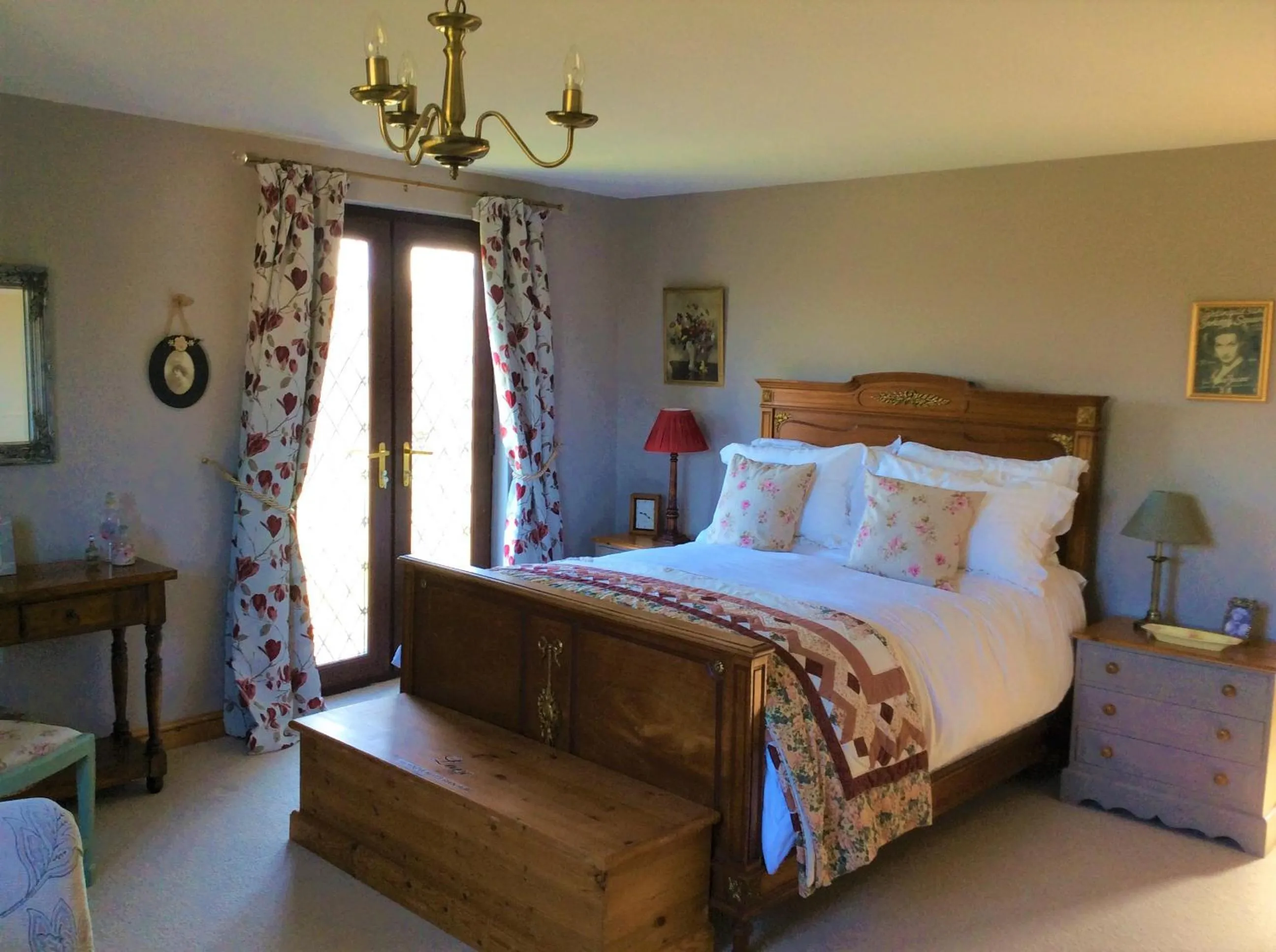 Photo of the whole room in Bosvean House Bed & Breakfast