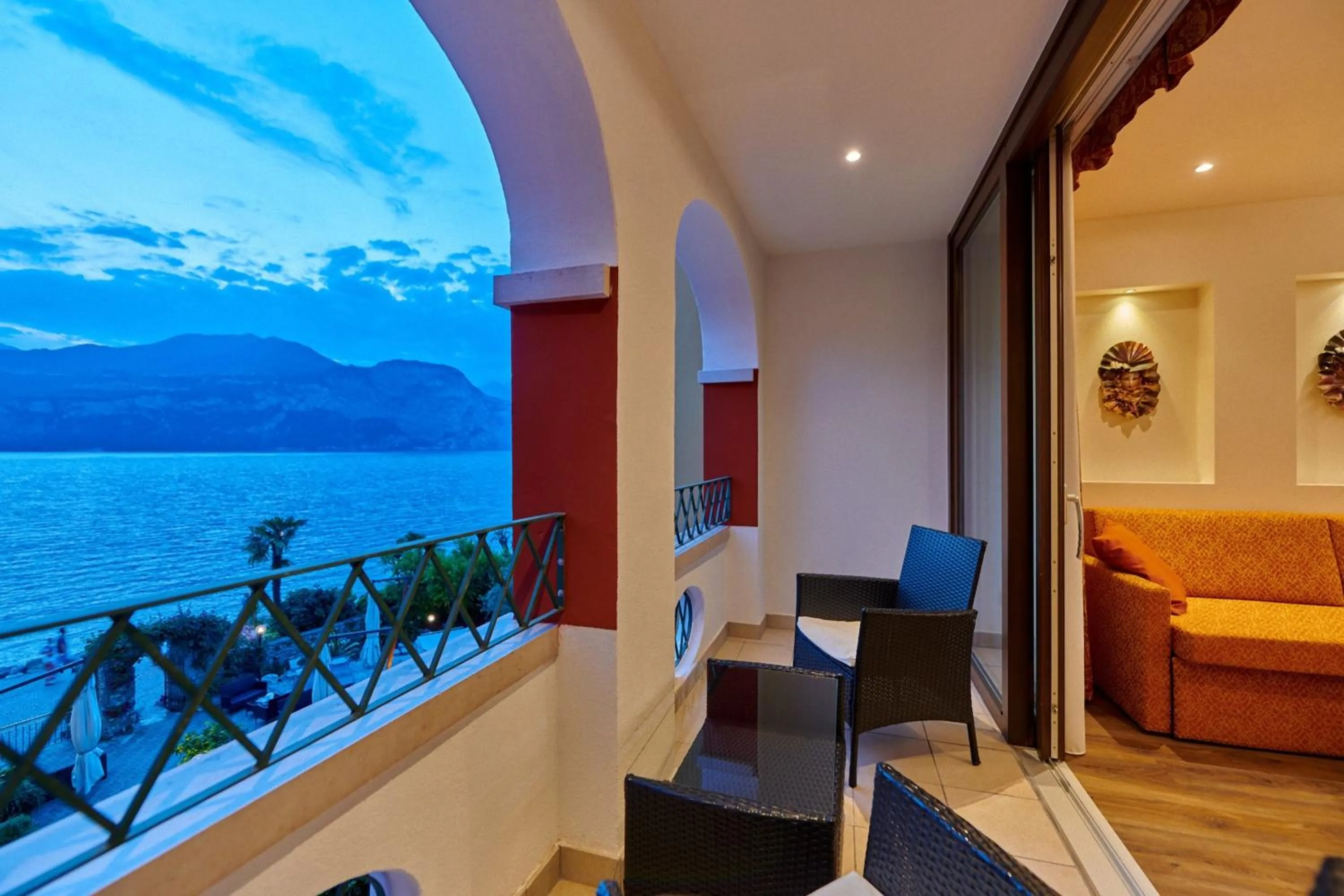 Balcony/Terrace in Lake Front Hotel Brenzone