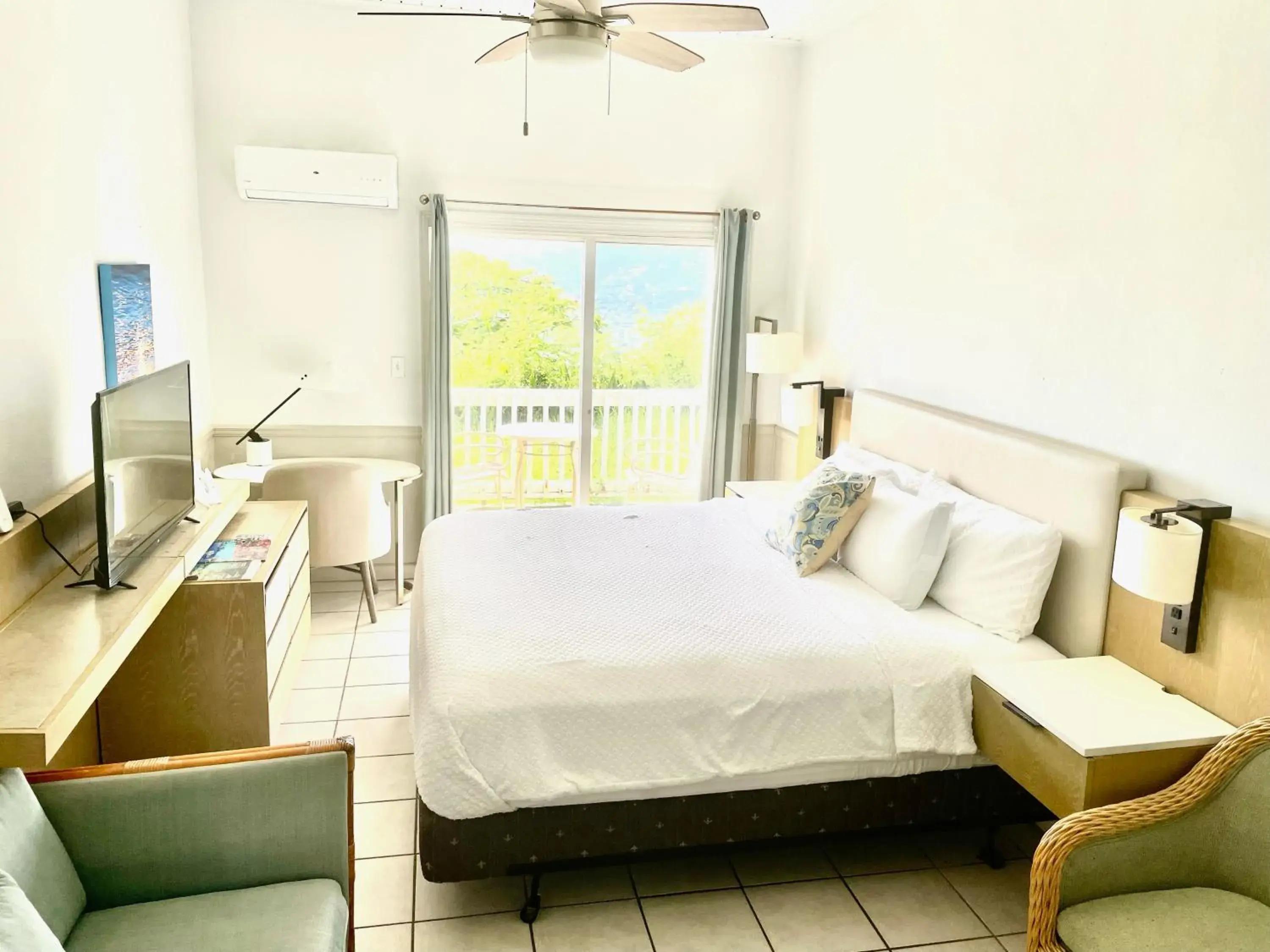 King Studio with Sofa Bed - single occupancy in Boundless Bliss Hotel King Studio with Sofa Bed - single occupancy in Boundless Bliss Hotel