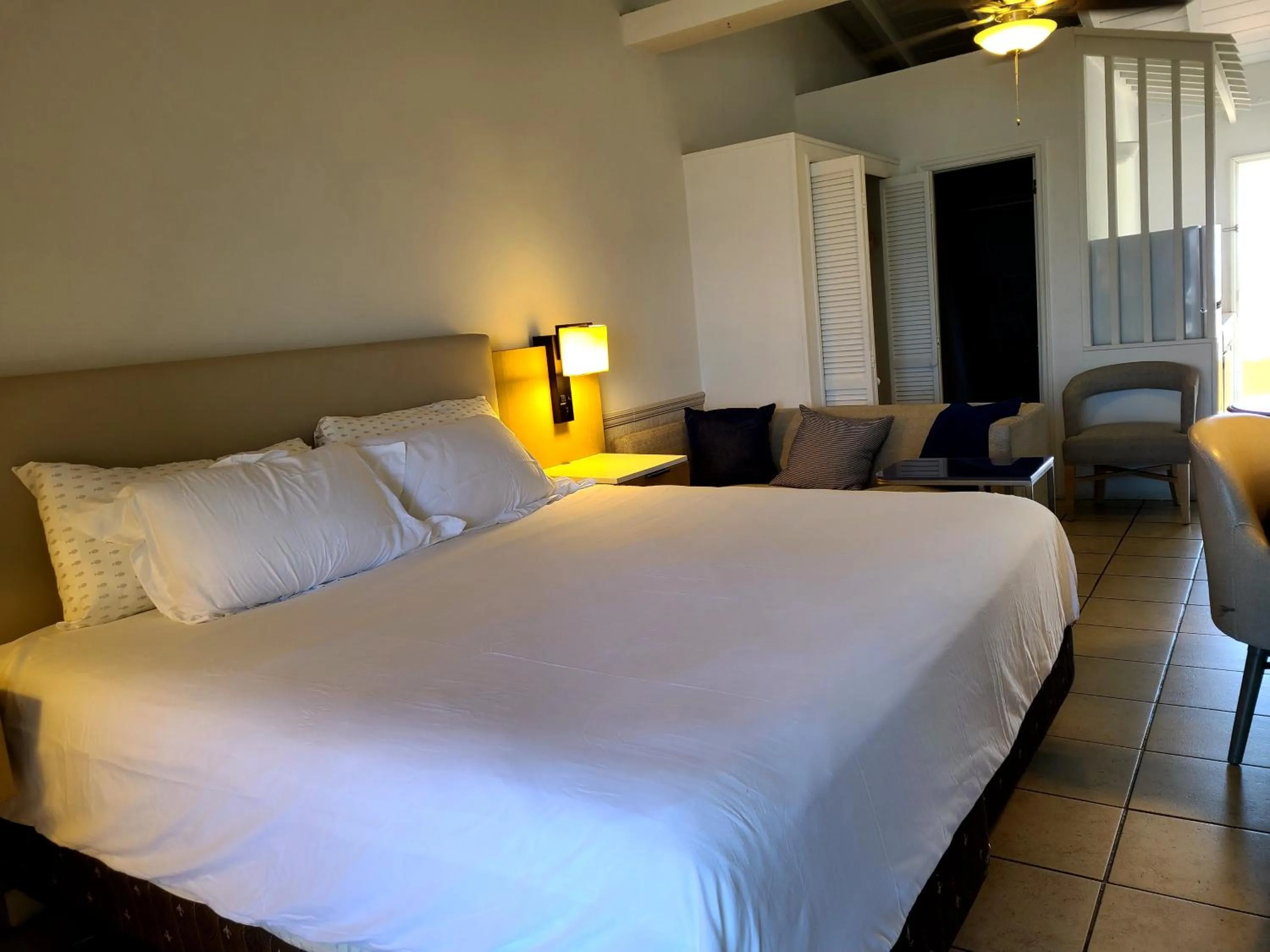 Boundless Bliss Hotel