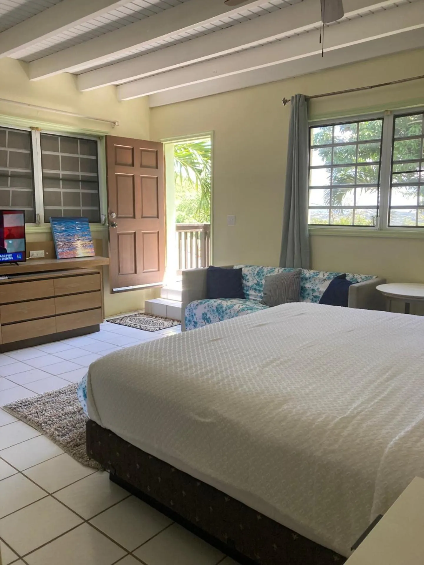 Boundless Bliss Hotel