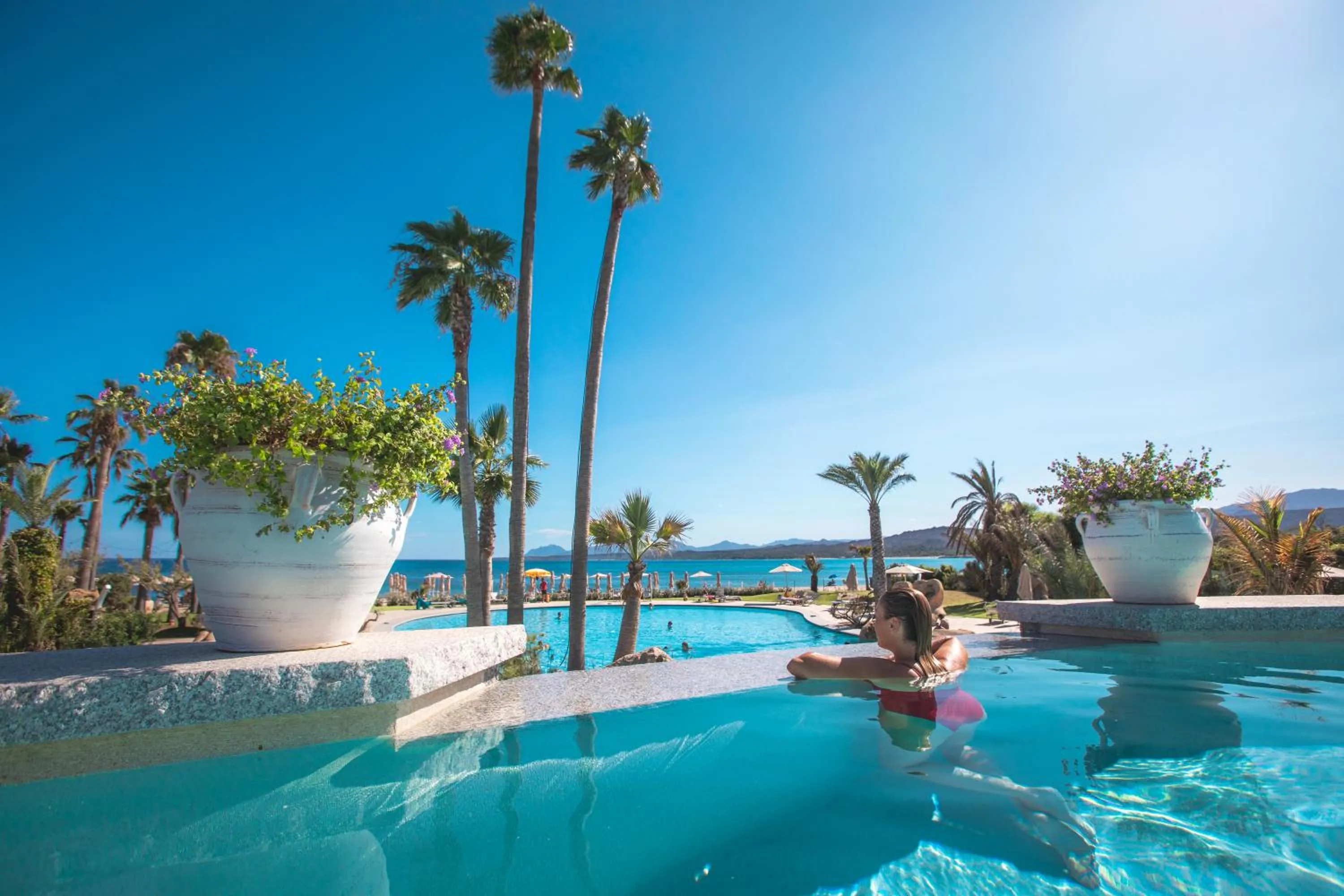 Swimming pool in Hotel Club Saraceno - Bovis Hotels