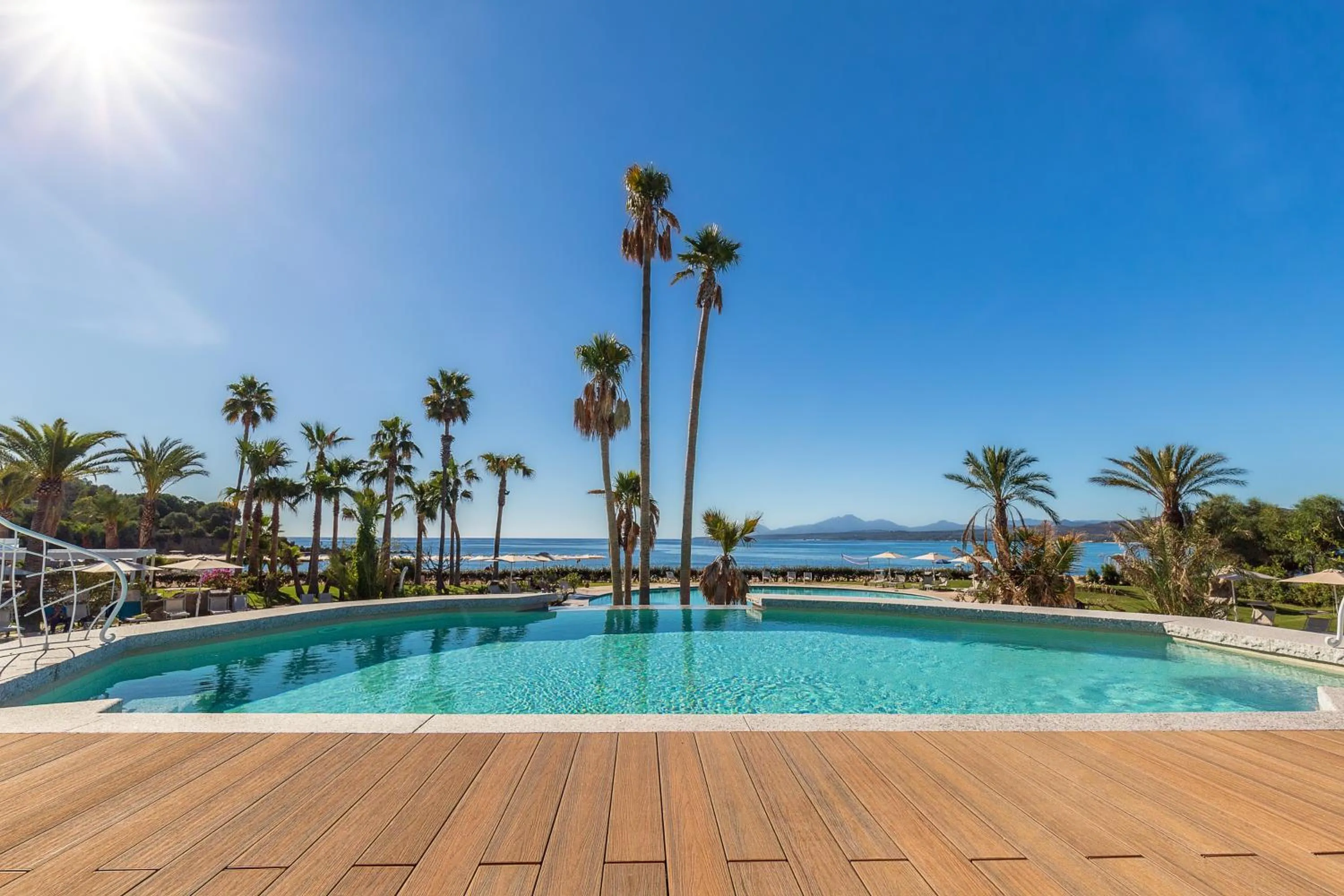 Swimming pool in Hotel Club Saraceno - Bovis Hotels