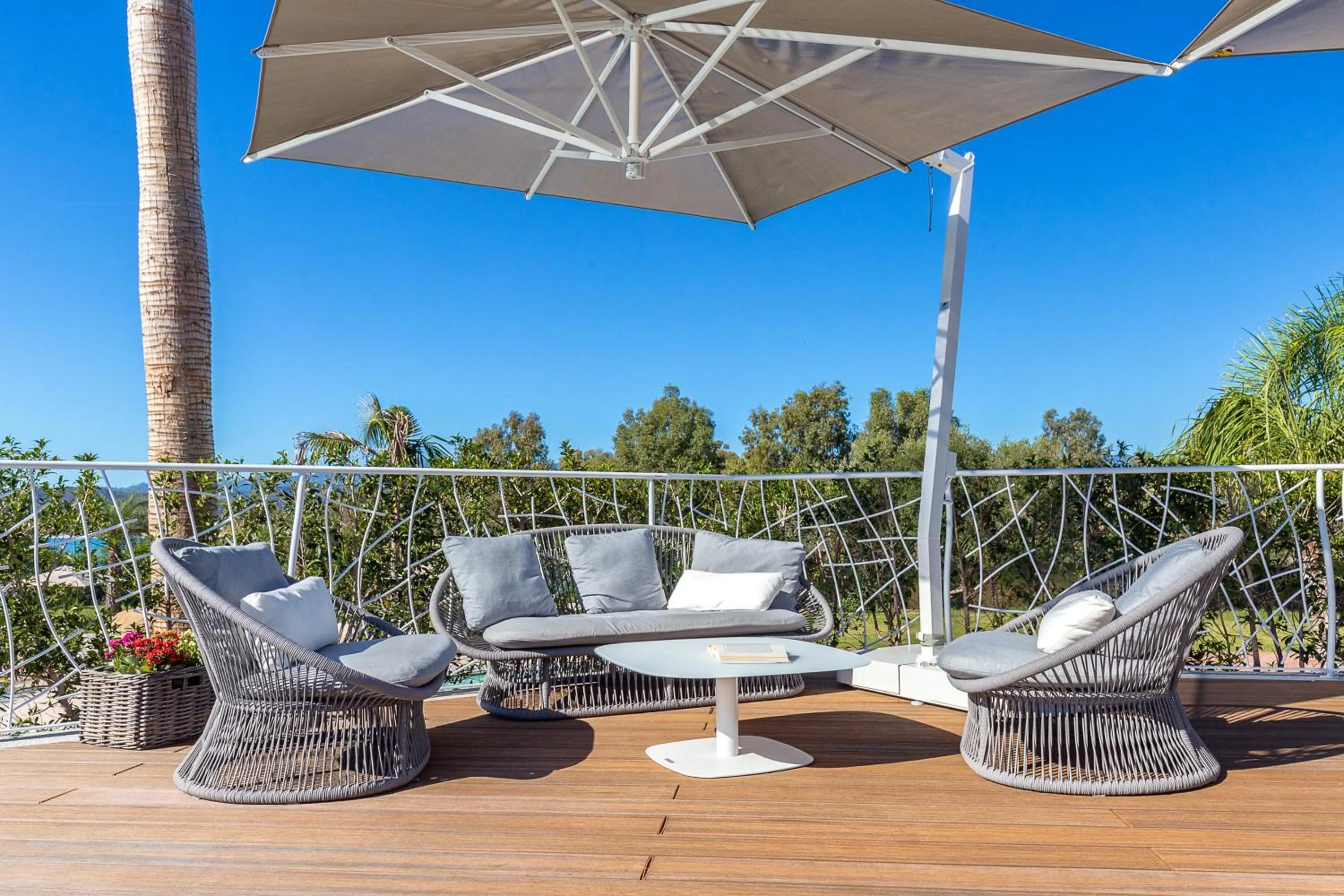 Swimming pool in Hotel Club Saraceno - Bovis Hotels