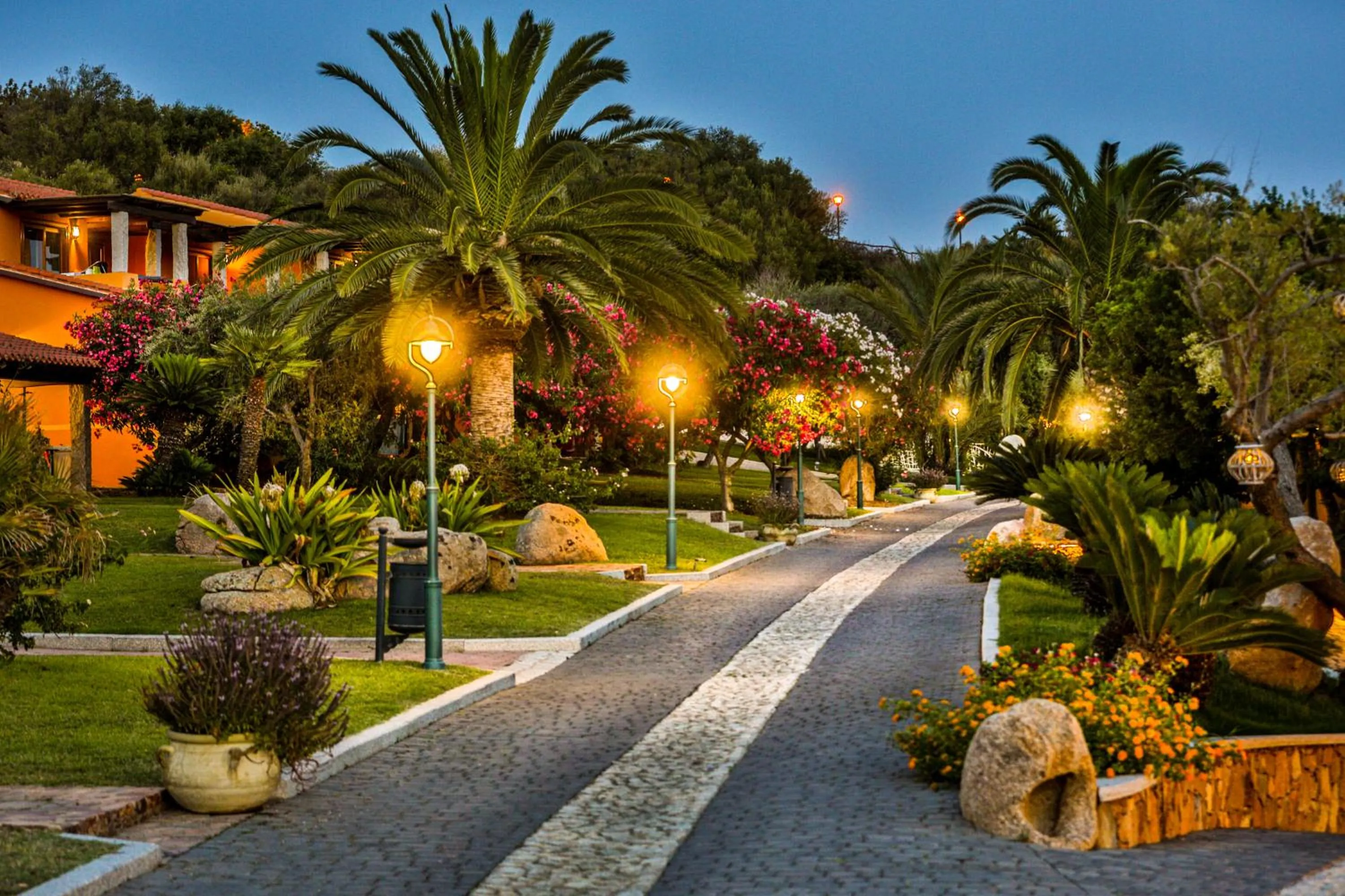 Garden in Hotel Club Saraceno - Bovis Hotels