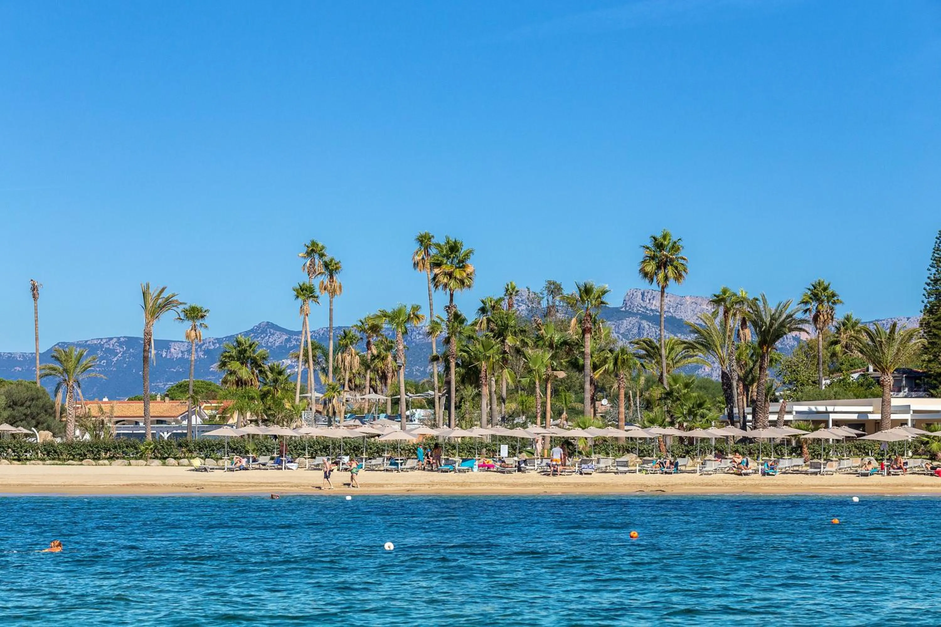 Beach in Hotel Club Saraceno - Bovis Hotels