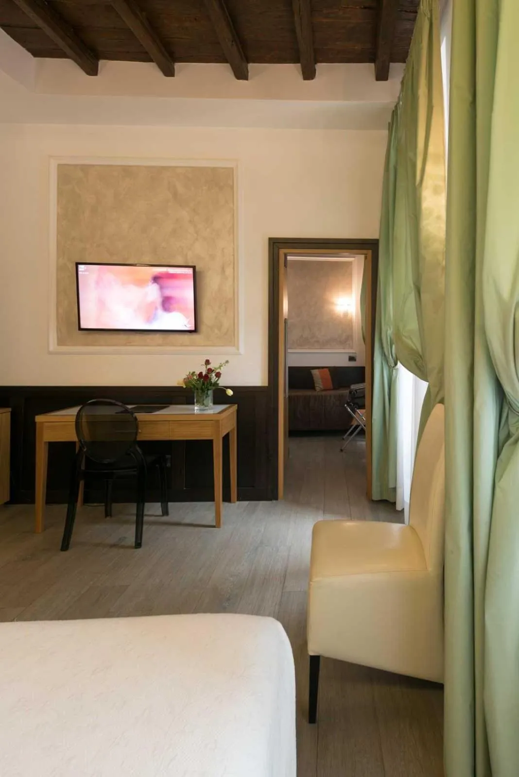 Bed in Duca d'Alba Hotel - Chateaux & Hotels Collection