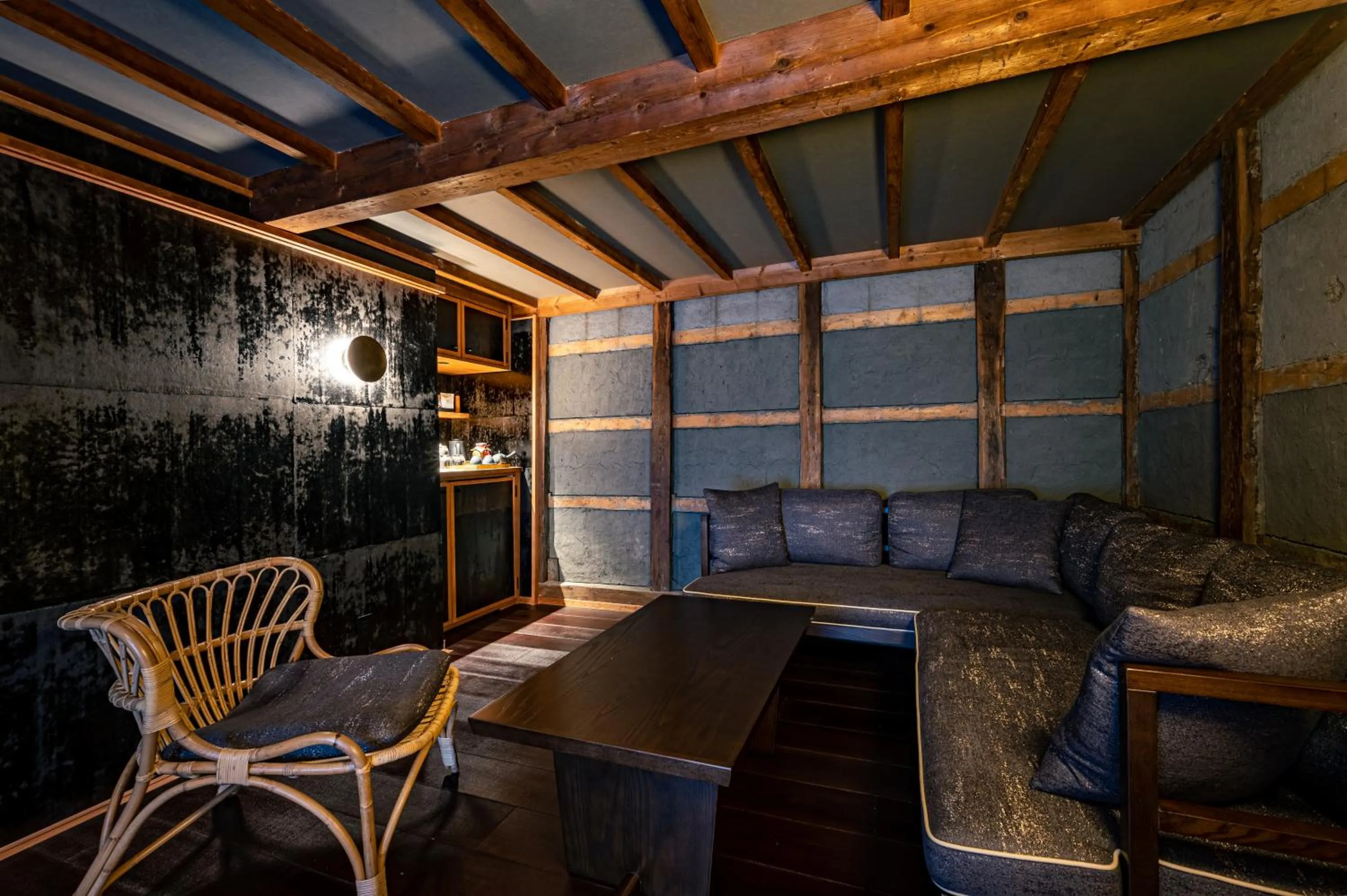 Living room in BYAKU Narai