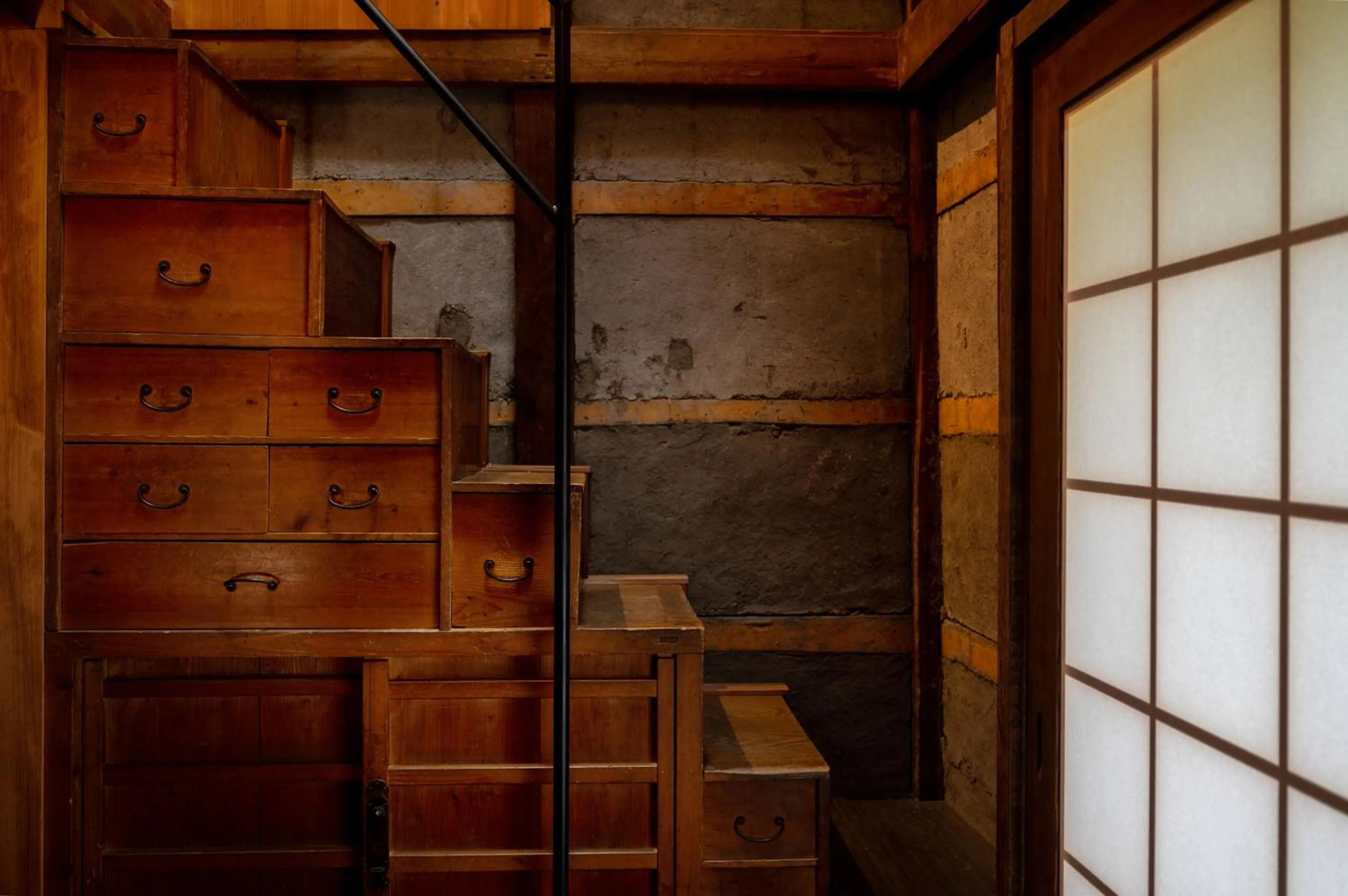 Photo of the whole room in BYAKU Narai