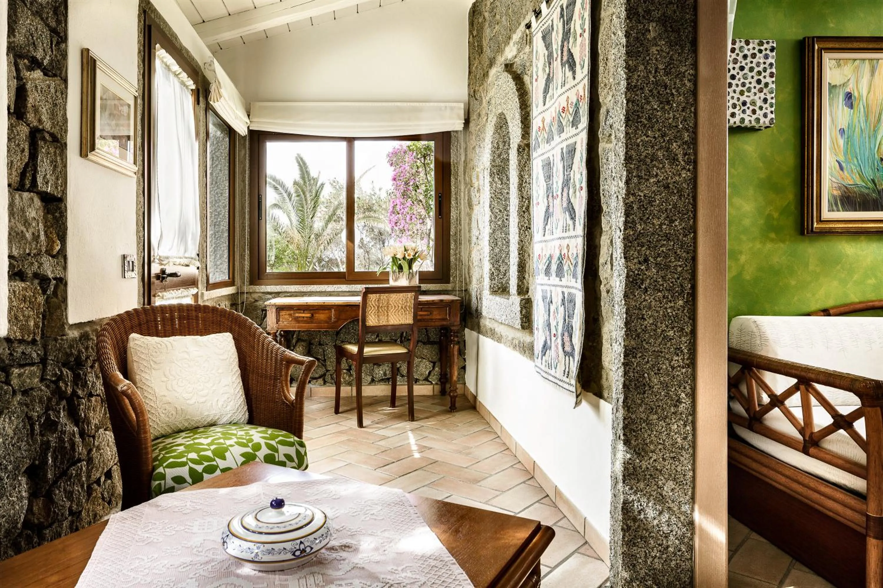 Library in Hotel Stella Maris