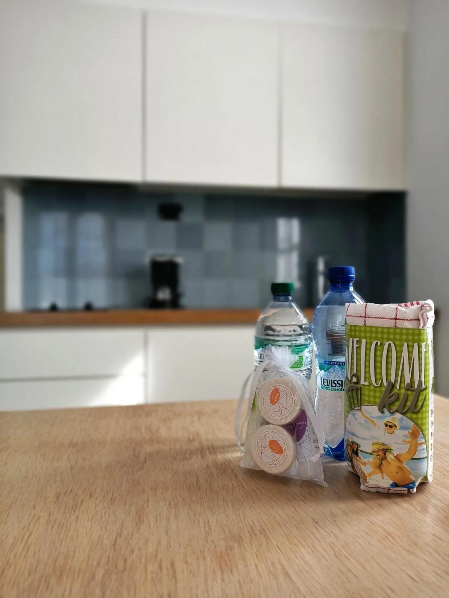 Kitchen or kitchenette in Aquazzurra Resort & Aparthotel